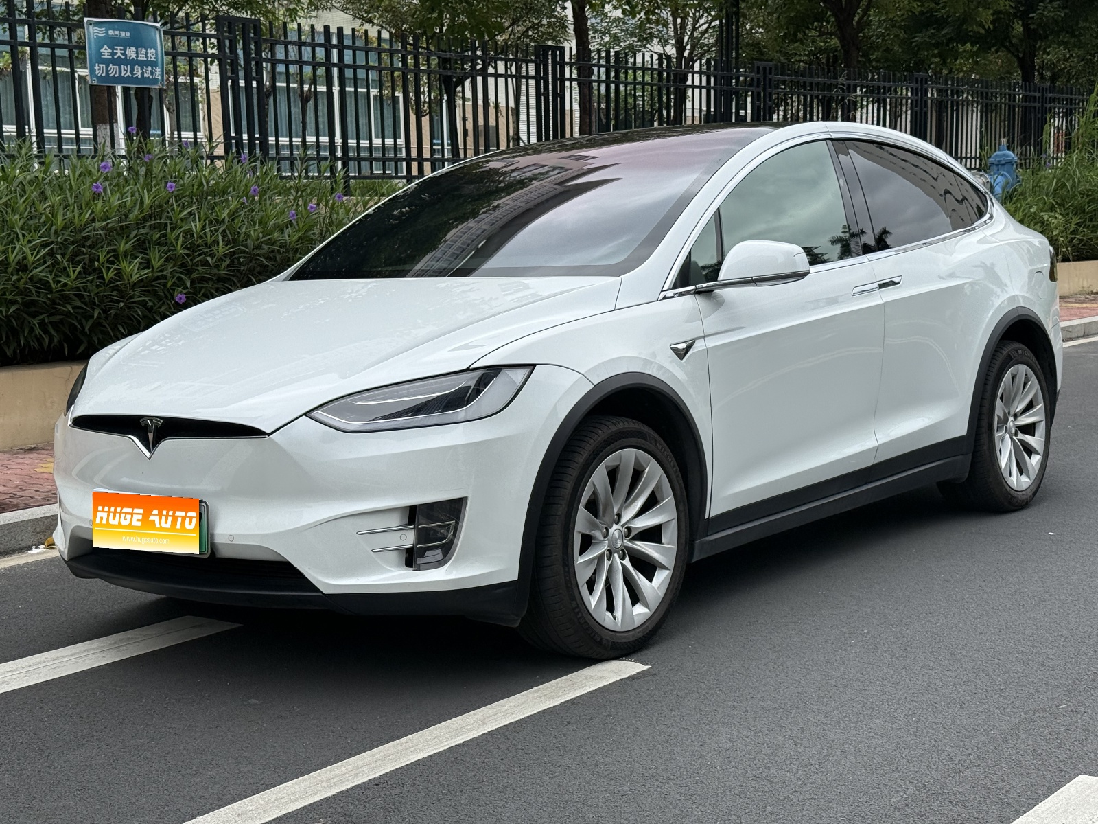 MY2017 Model X 100D Long Range 
