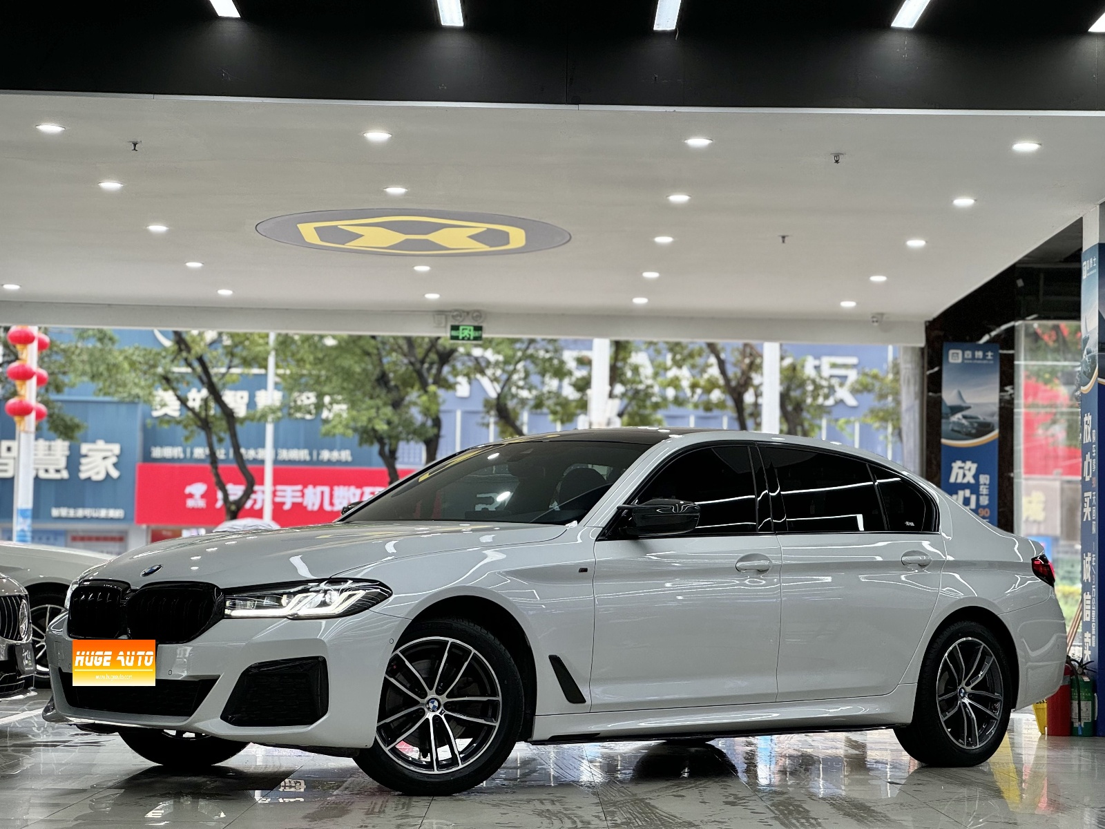 MY2022 BMW 5 Series Facelift II 525Li M Sport Kit 