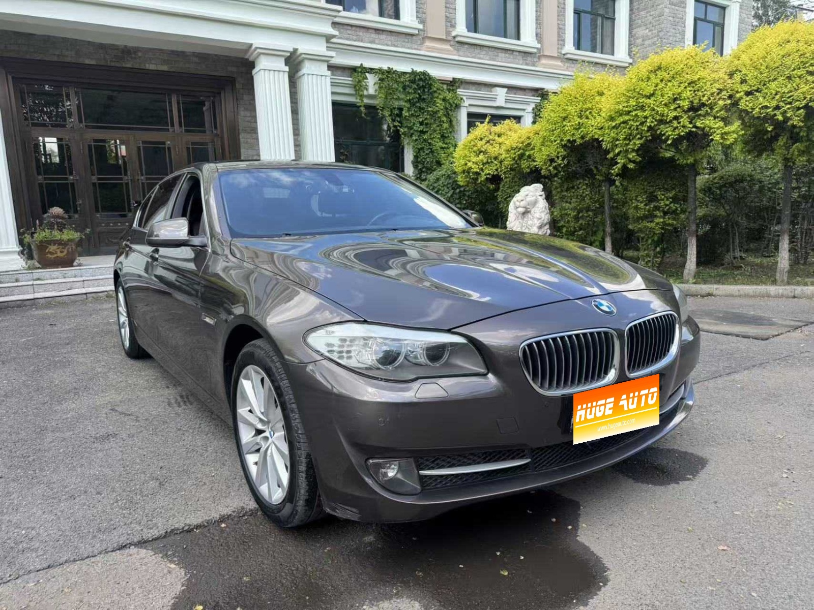 MY2012 BMW 5 Series 530Li Lead