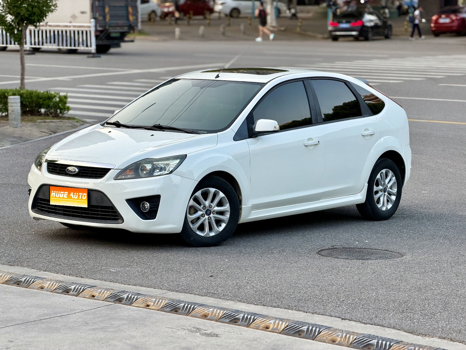 2011款 福克斯 两厢 1.8L 自动时尚型