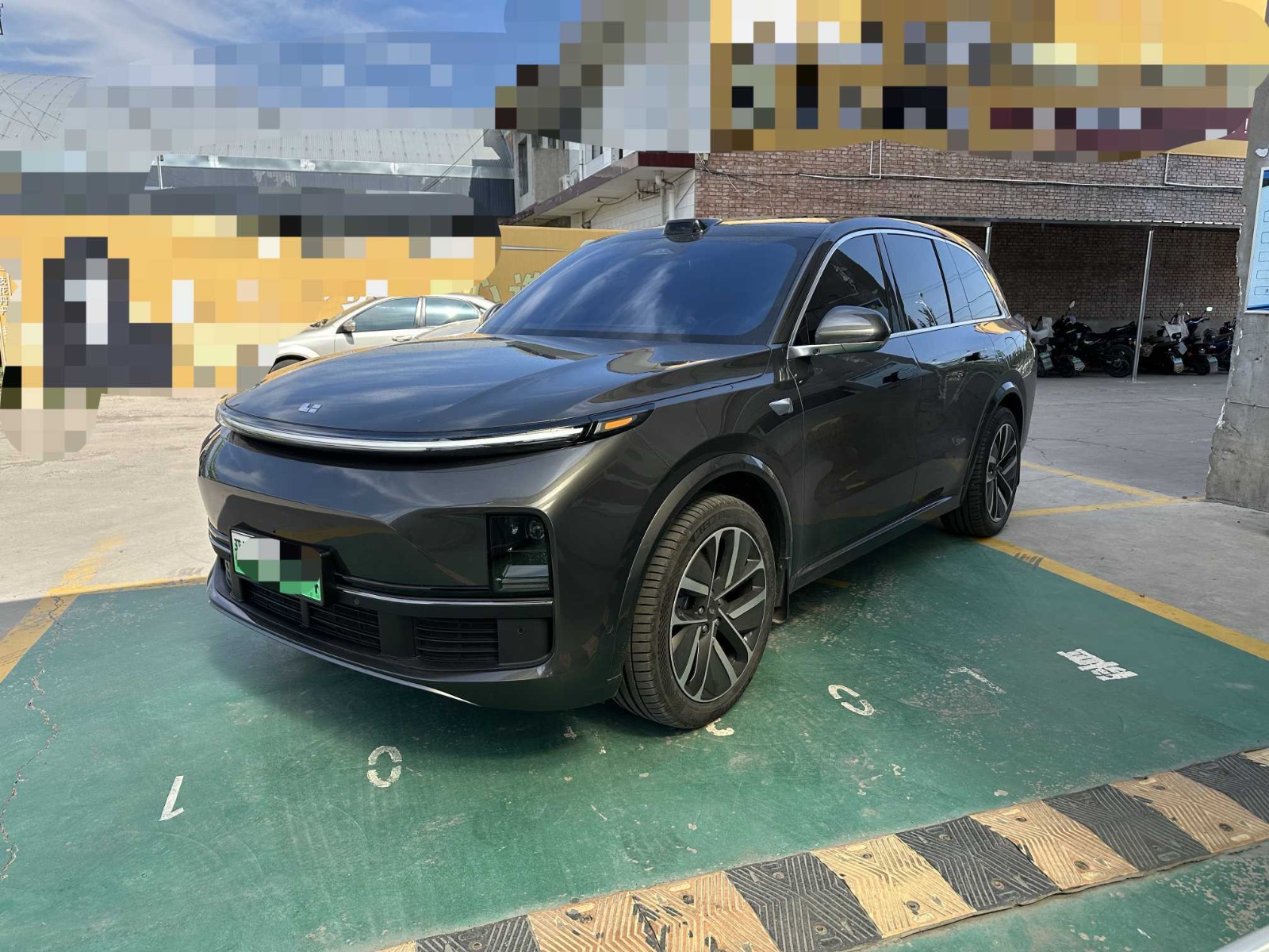 MY2024 Li L8 Max