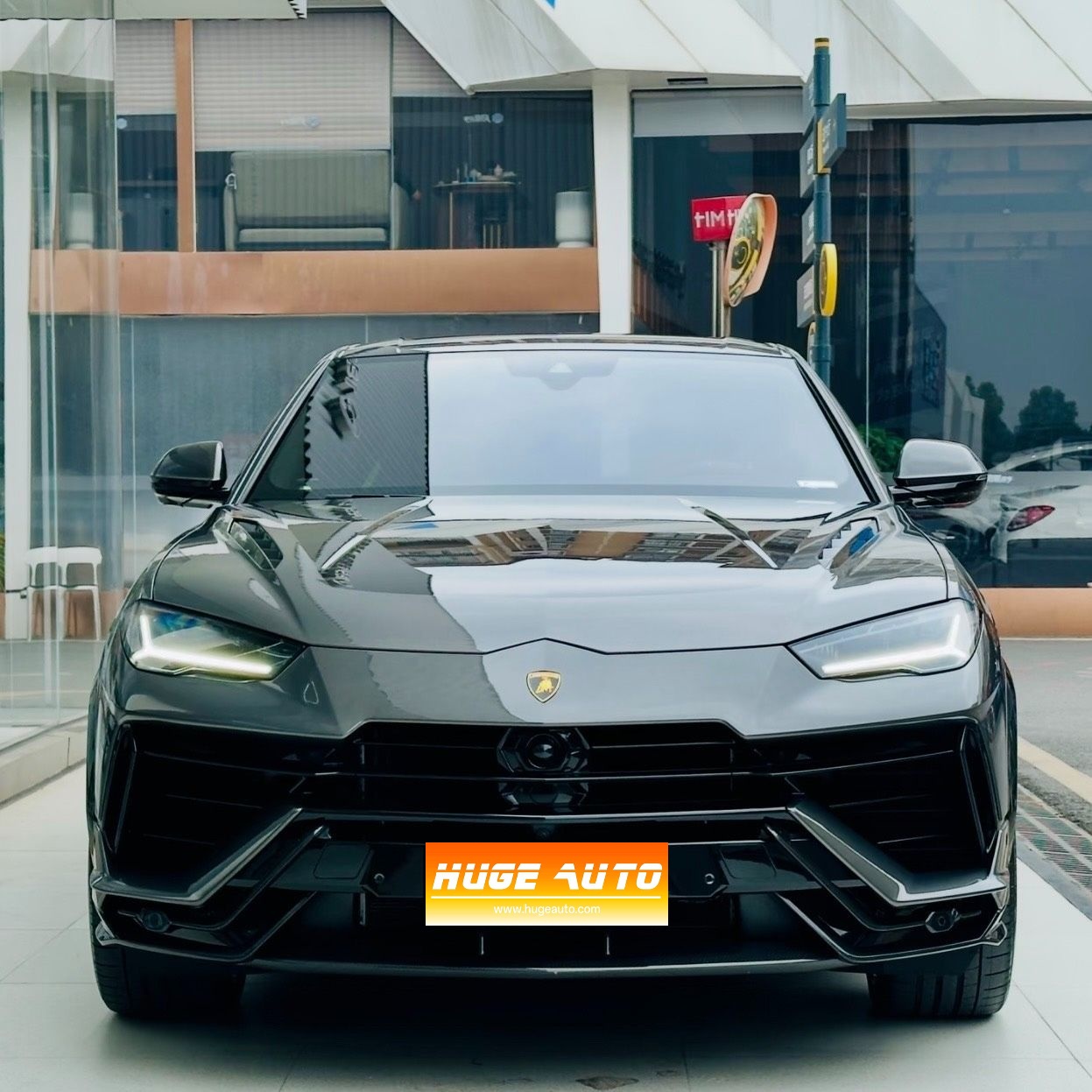 MY2018 Urus 4.0T V8