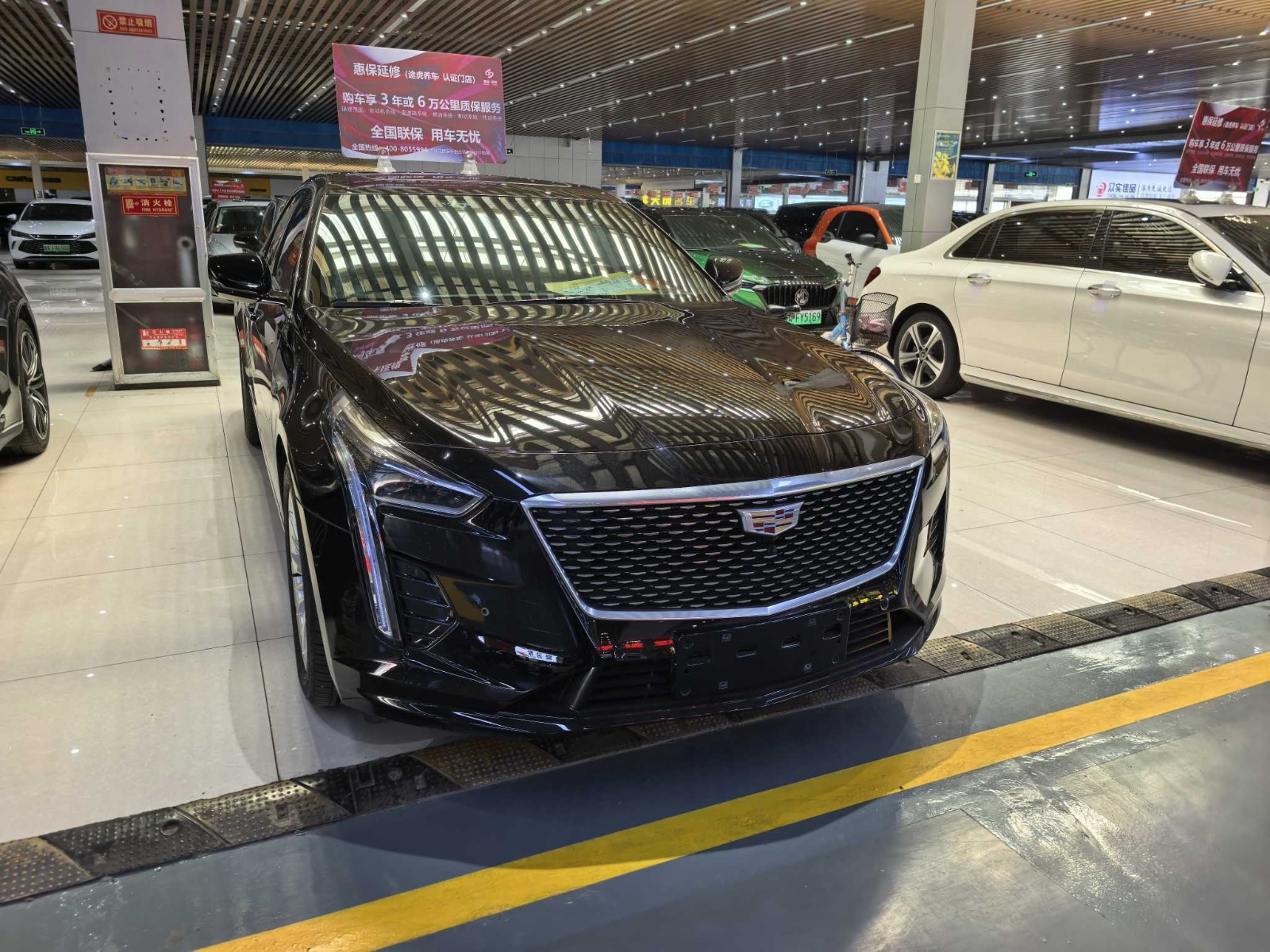 2022款 凯迪拉克CT6 28T 豪华型