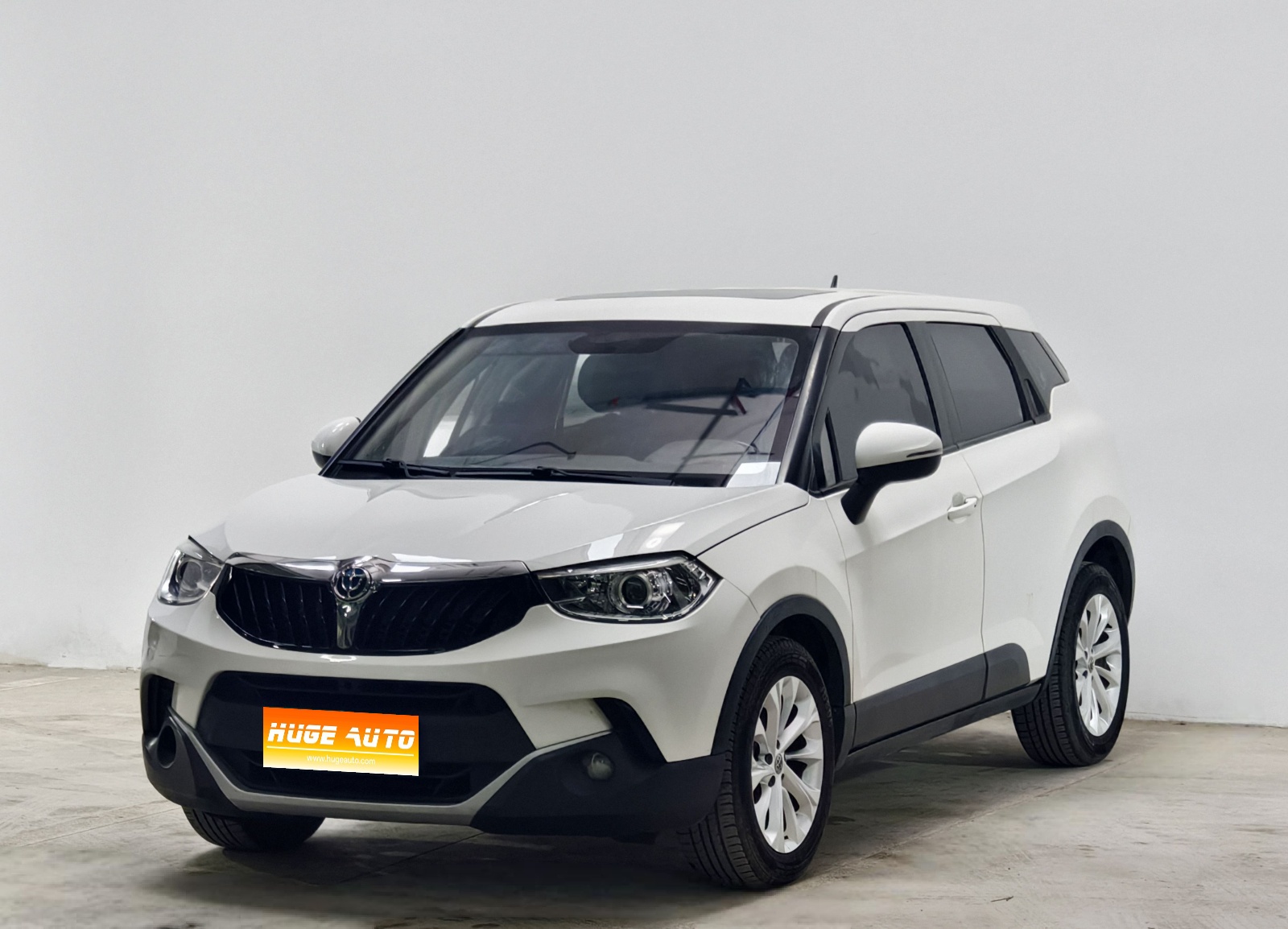 MY2016 Zhonghua V3 1.5L AT Intelligent Version 