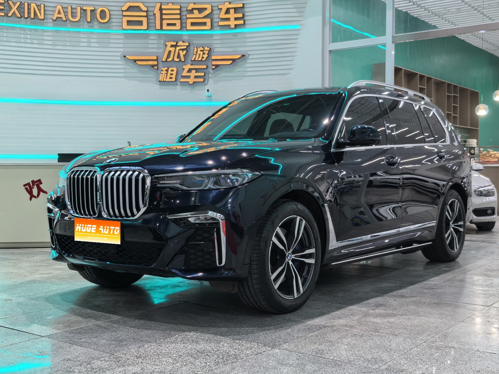 MY2021 BMW X7 Facelift xDrive40i Exclusive Version M Sport Kit 