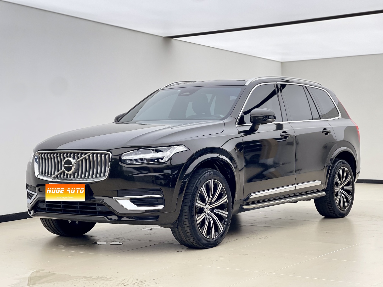 MY2023 Volvo XC90 B6 Zhiyi Luxury Version 7 seats
