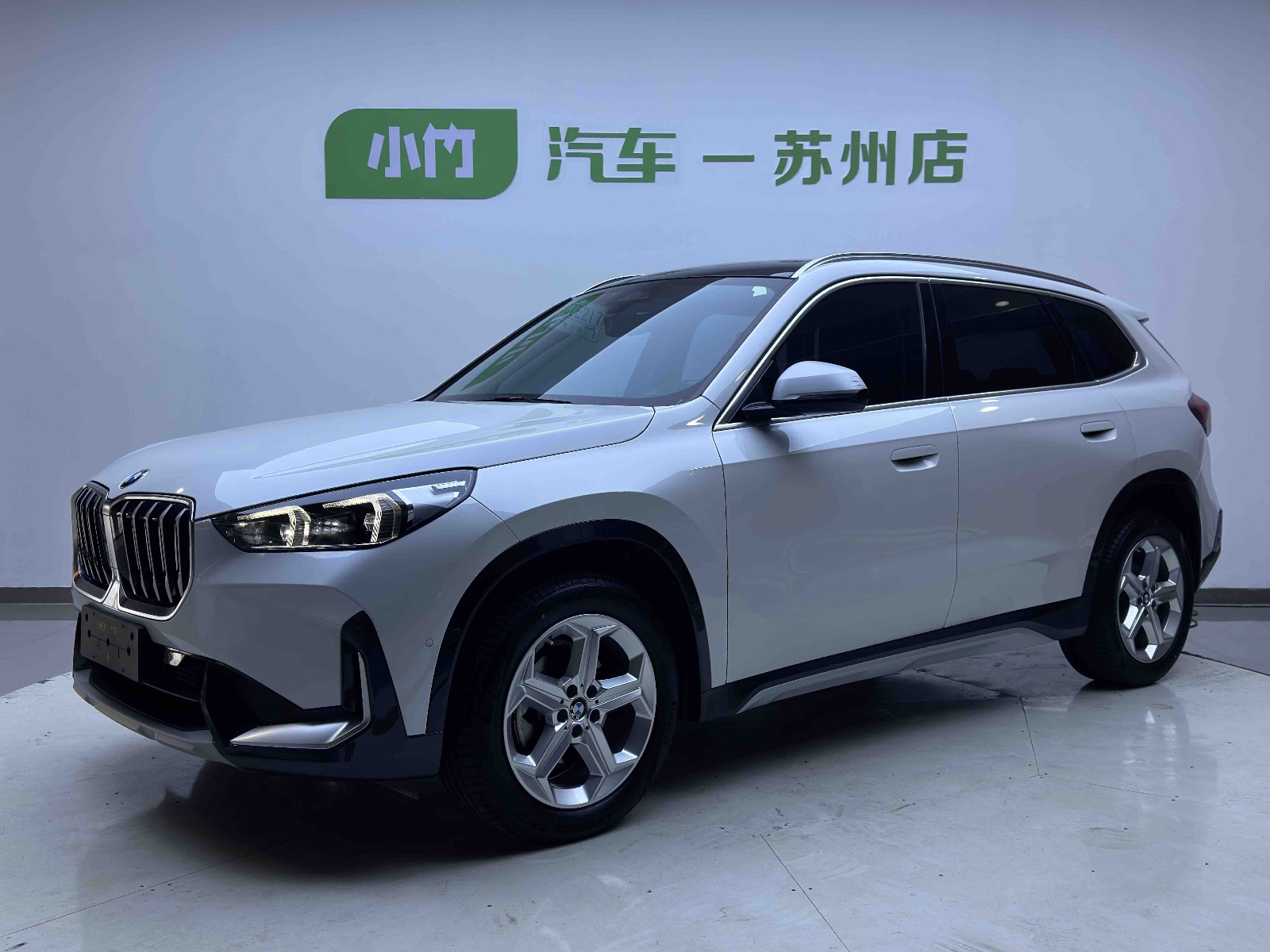 MY2023 BMW X1 sDrive20Li X Design Package