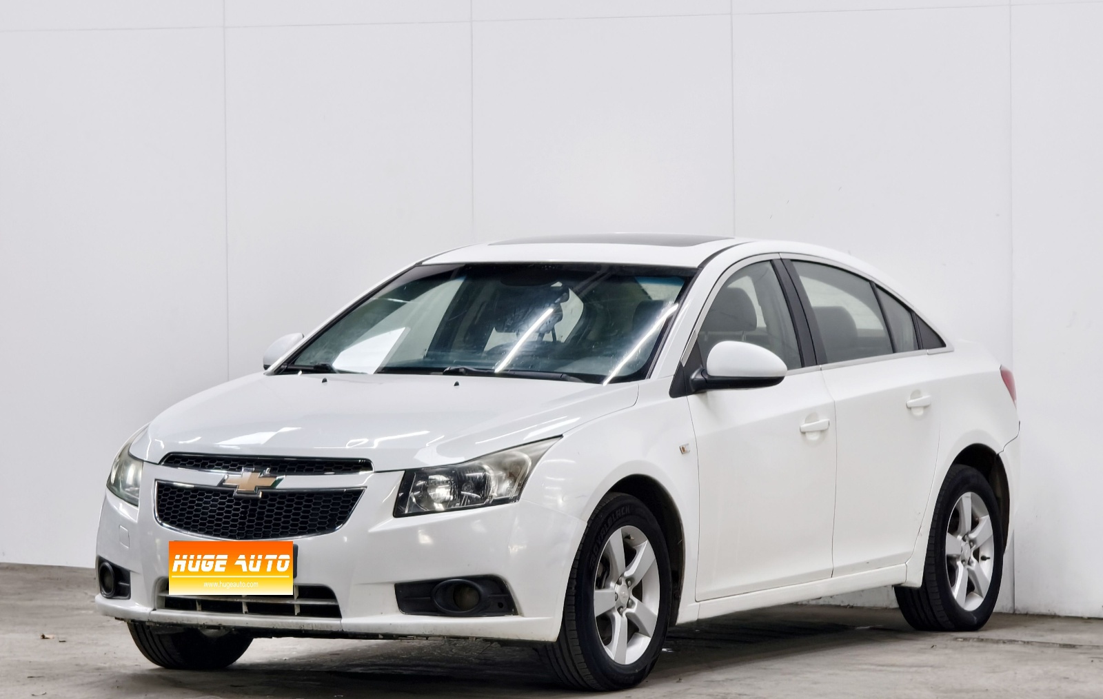 MY2013 Cruze 1.6L SE MT