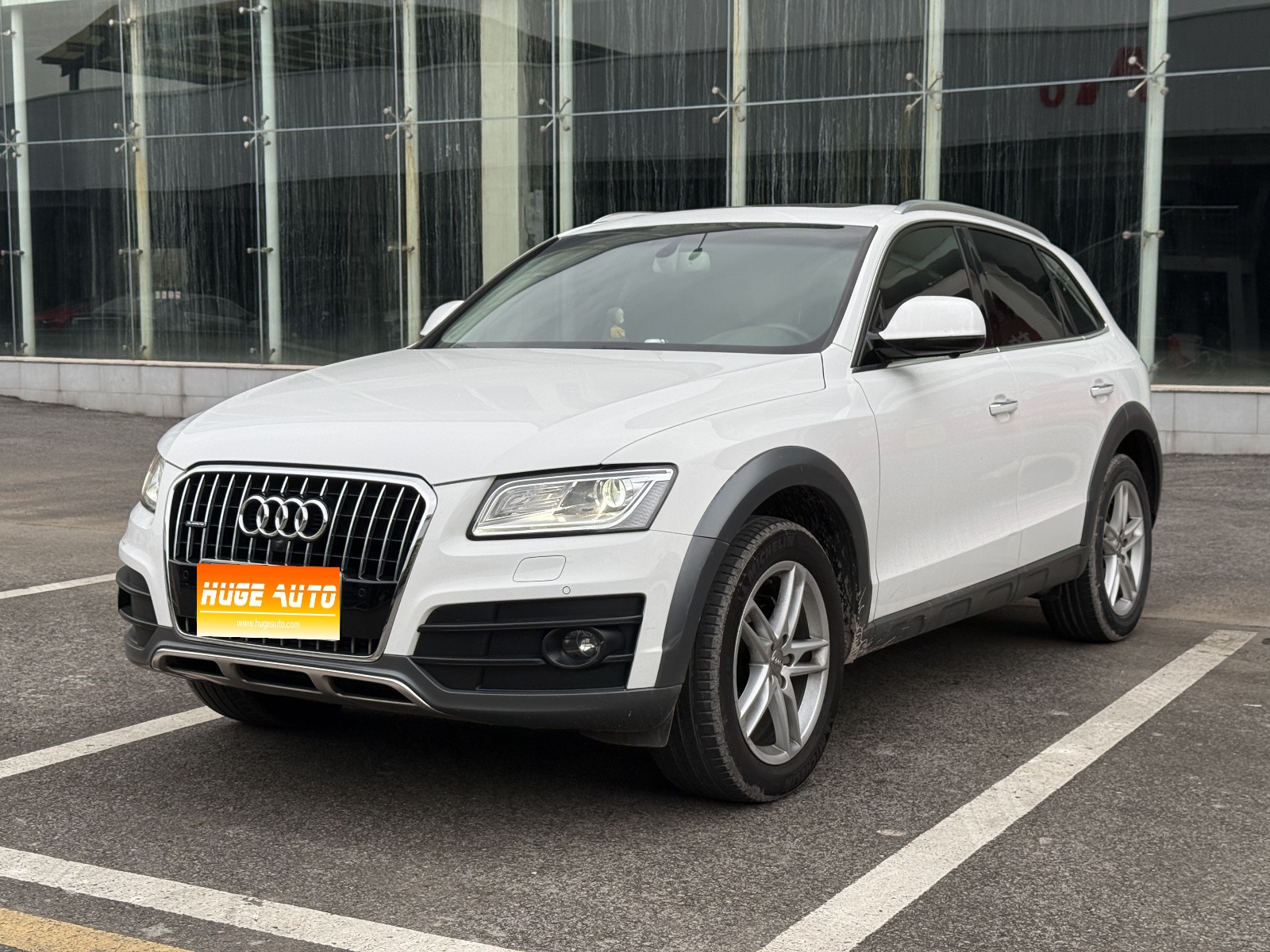 MY2018 Audi Q5 Collection 40 TFSI Technique Version