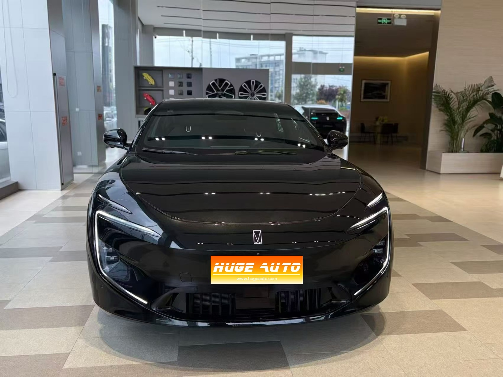 MY2025 AVATR 12 Facelift Max BEV