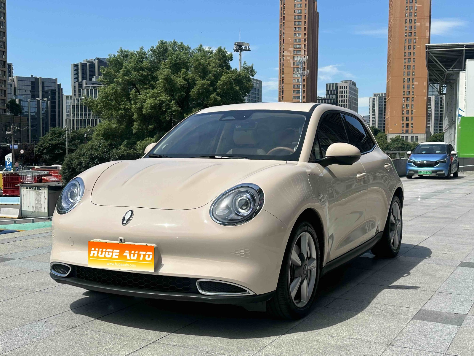2023款 欧拉好猫 401km标准续航 尊贵型 磷酸铁锂