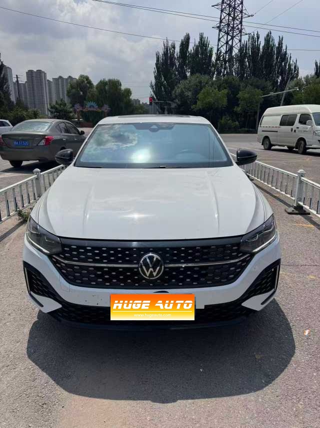 MY2023 Lavida 300TSI DSG Starry Sky Manyi