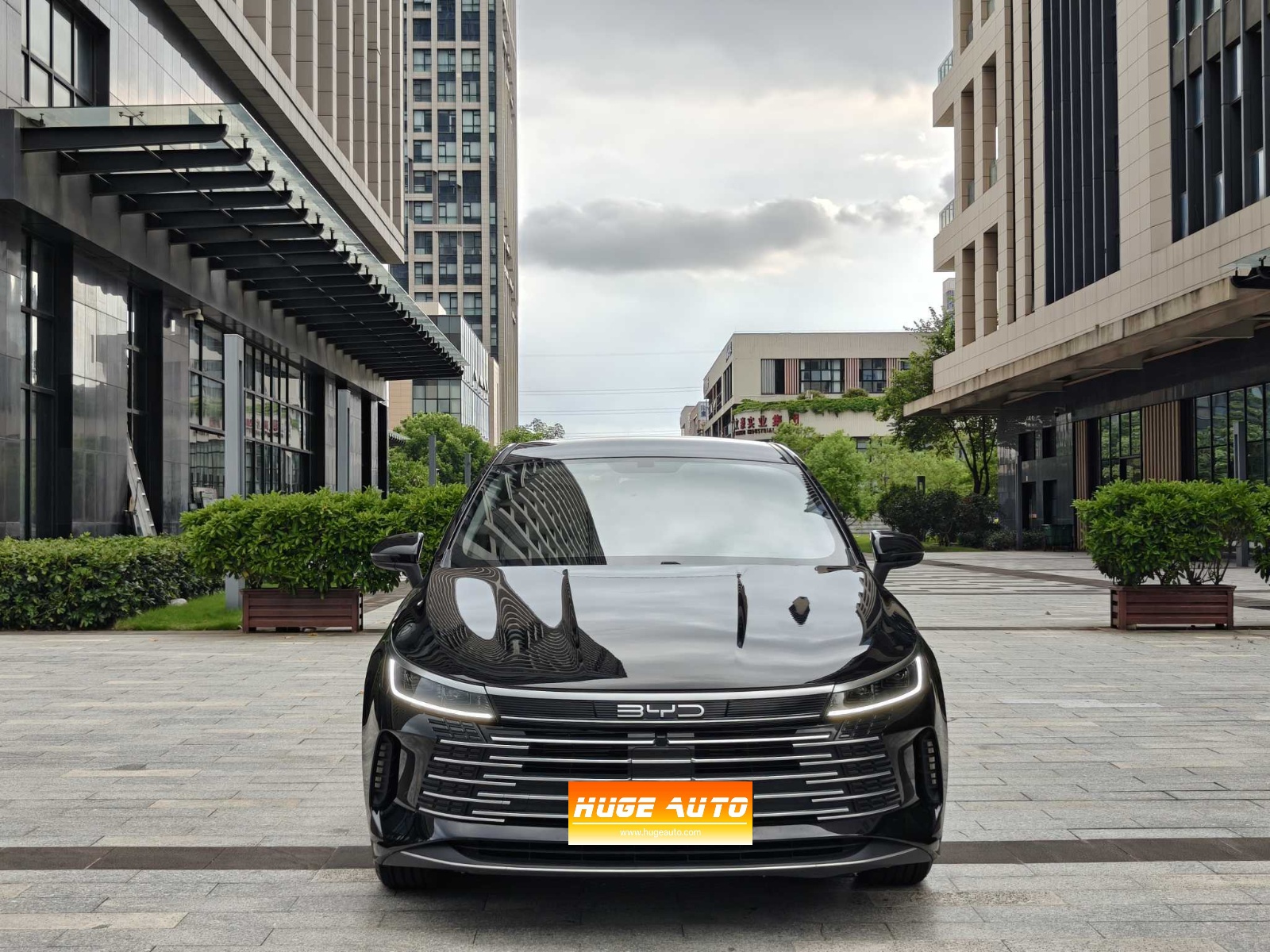 2024款 驱逐舰05 荣耀版 DM-i 55KM 豪华型