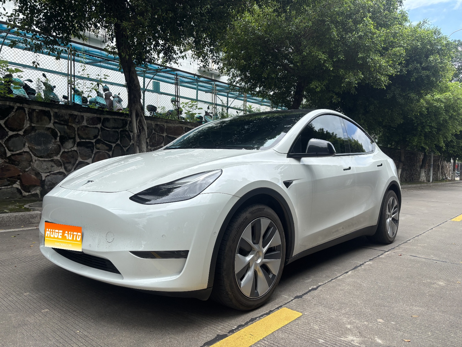 MY2021 Model Y Standard Range RWD 