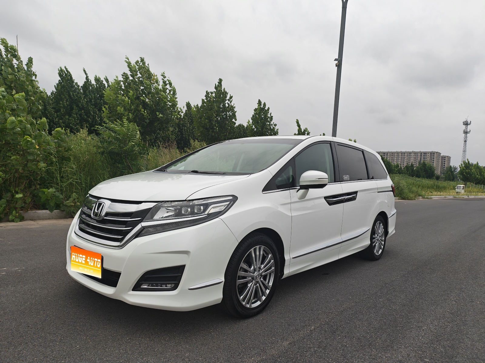 MY2016 Elysion 2.4L Comfort Version 