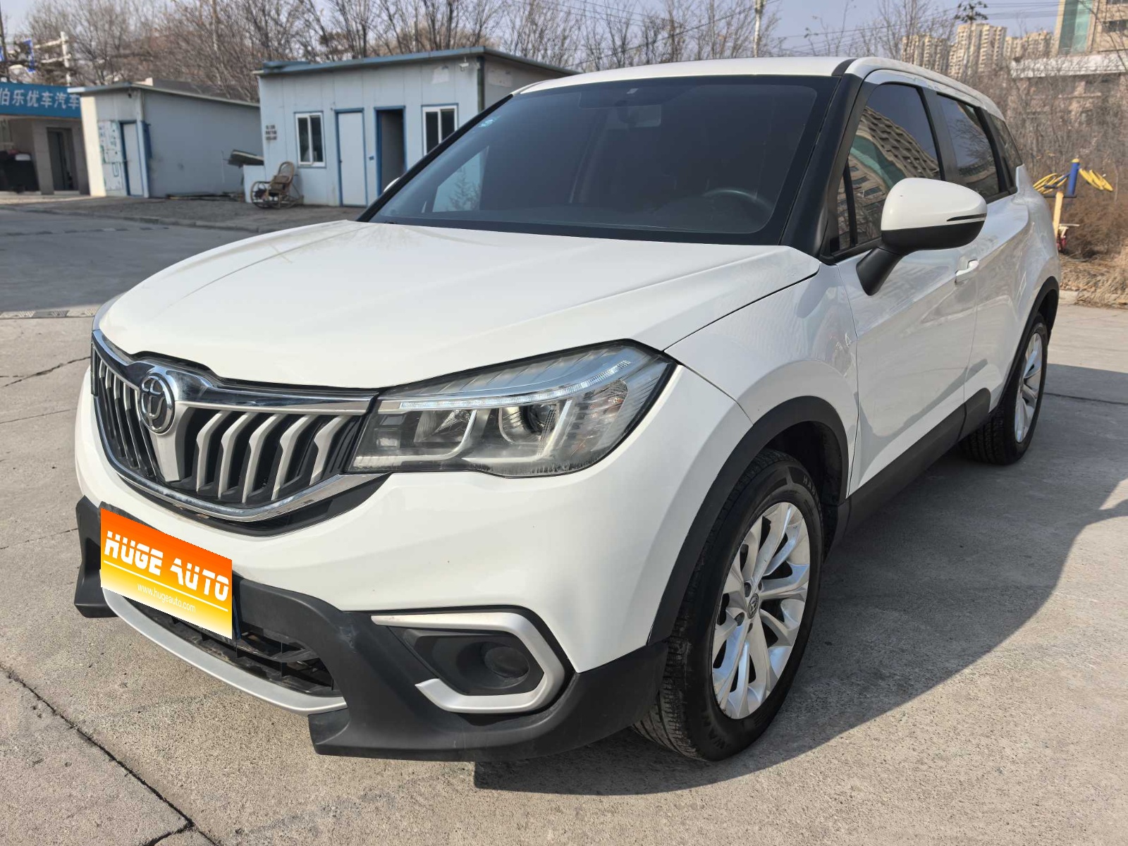 2017款 中华V3 1.5L 手动舒适型