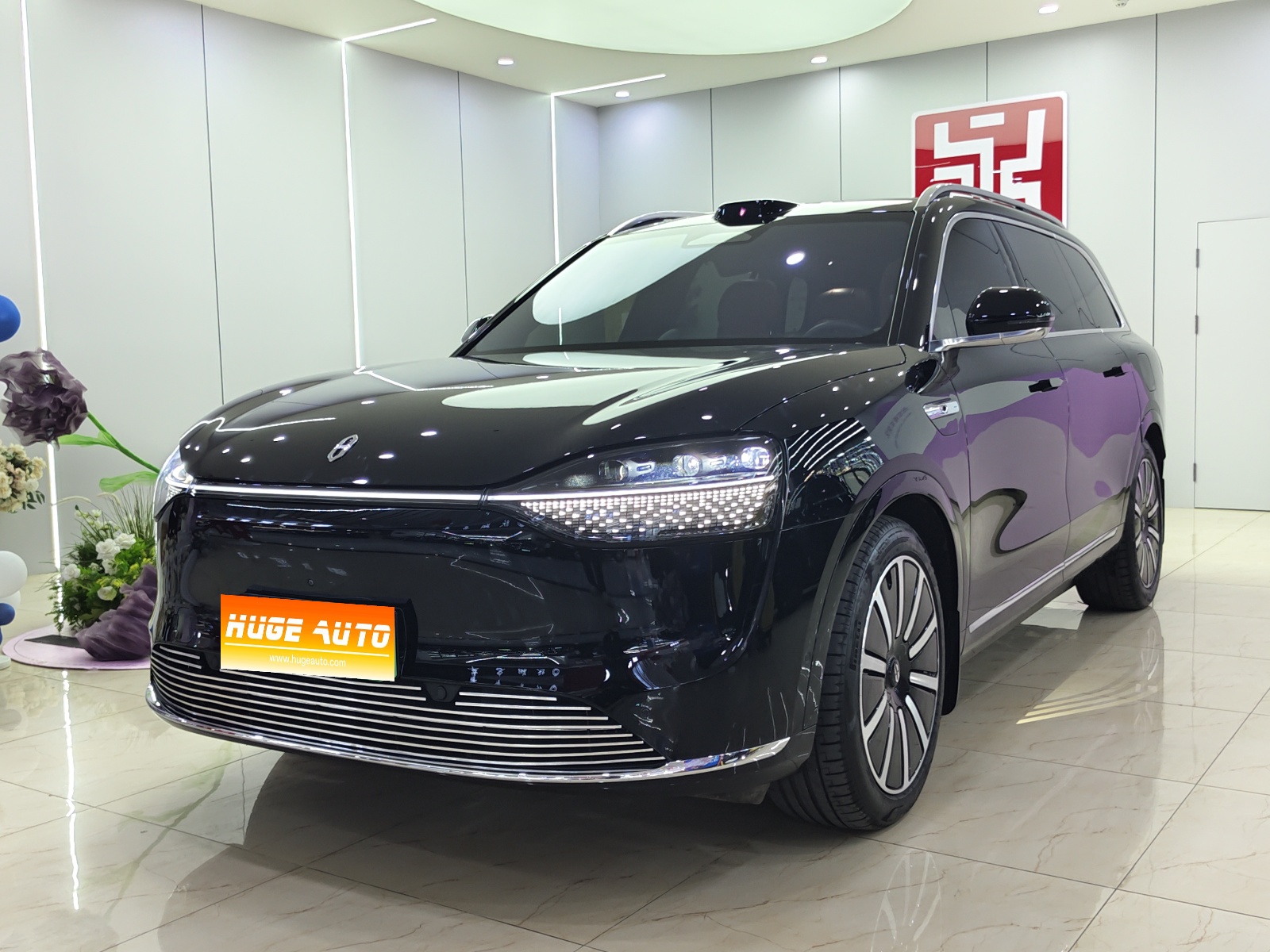 2024款 问界M9 增程 Ultra版 52kWh 6座版