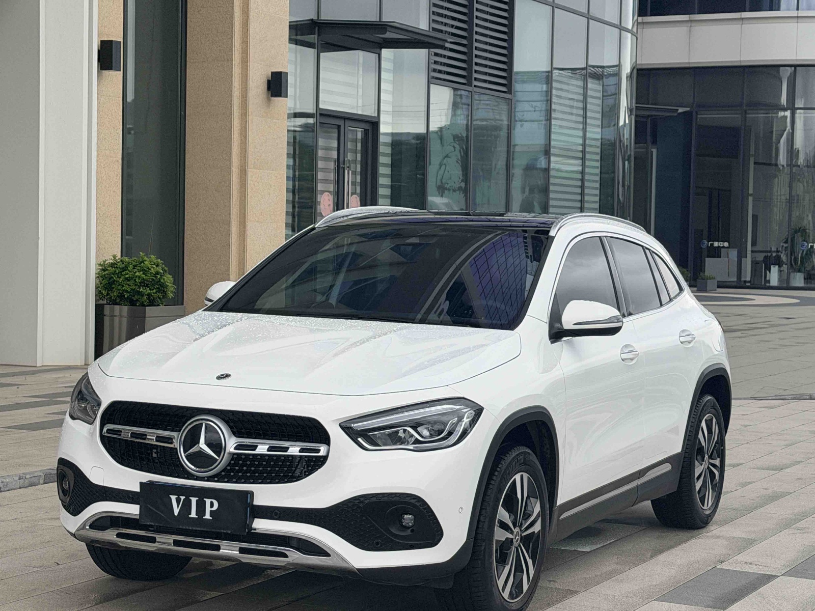2023款 奔驰GLA级 GLA 220