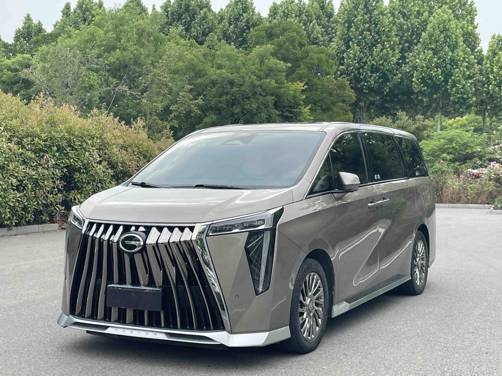 MY2023 Trumpchi M8 Grandmaster 400T Flagship Version