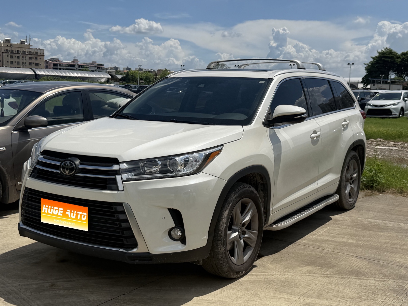 2018款 汉兰达 2.0T 四驱尊贵版 7座 国V
