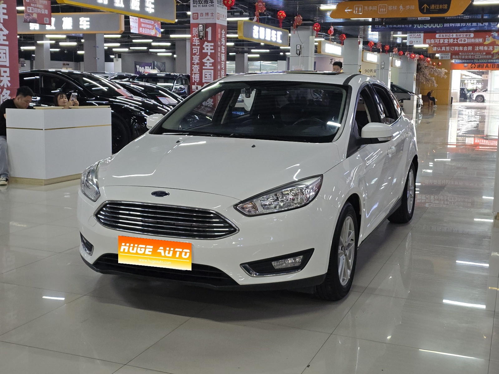 2017款 福克斯 三厢 1.6L 自动风尚型智行版