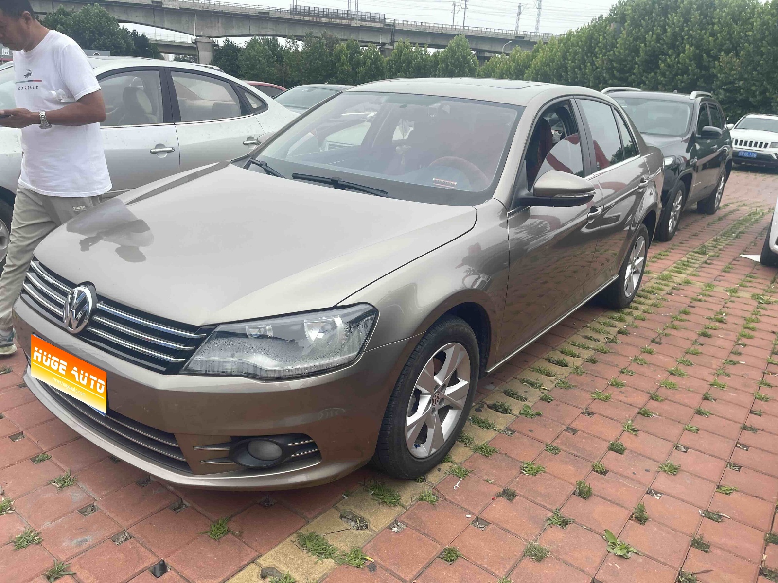 MY2015 Bora Valued 1.6L AT Comfort Version