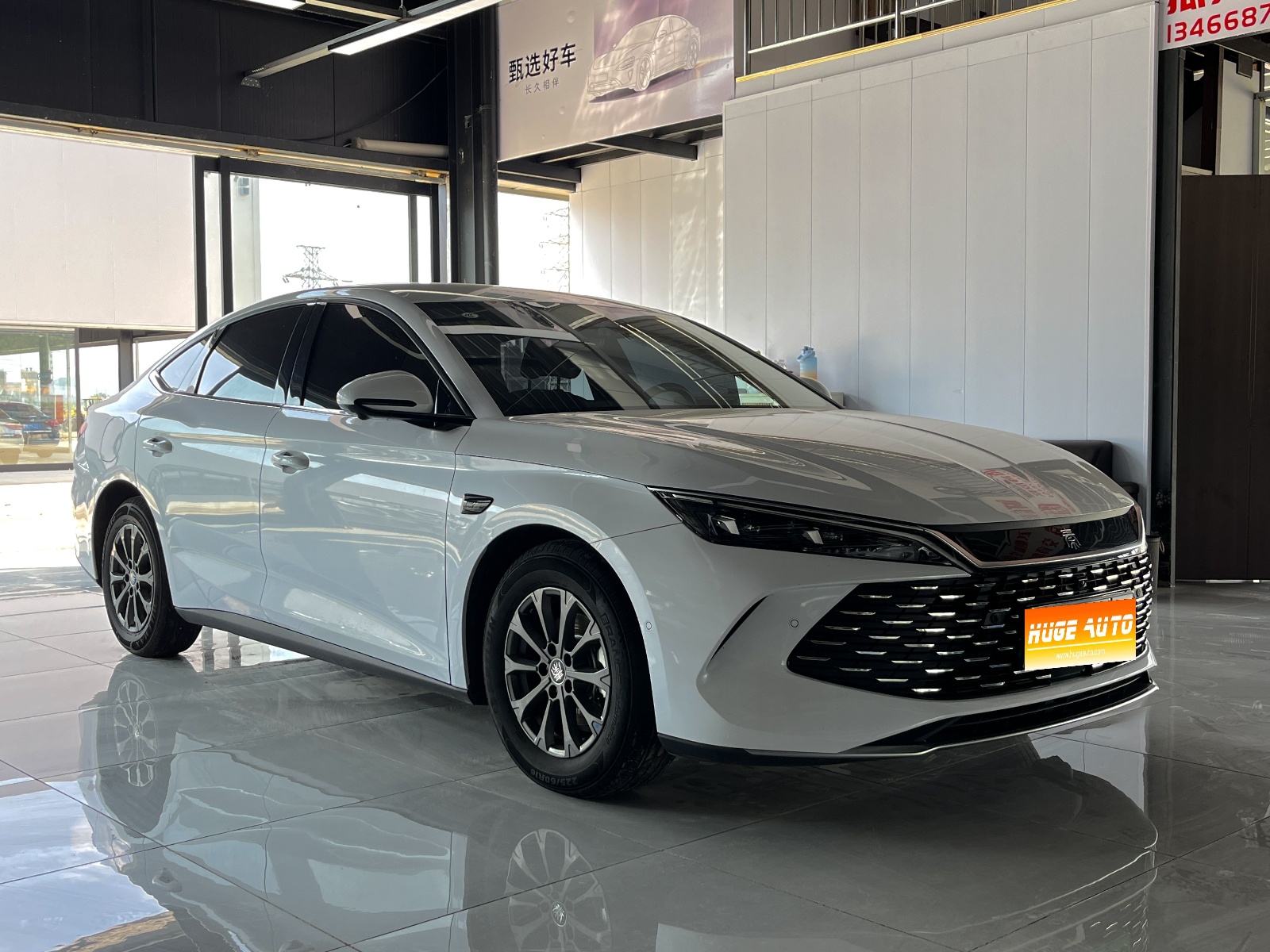 2025款 秦L DM-i 智驾版 80KM领先型