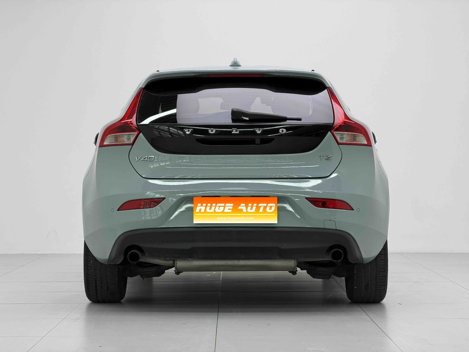 MY2017 Volvo V40 T3 Zhiyi