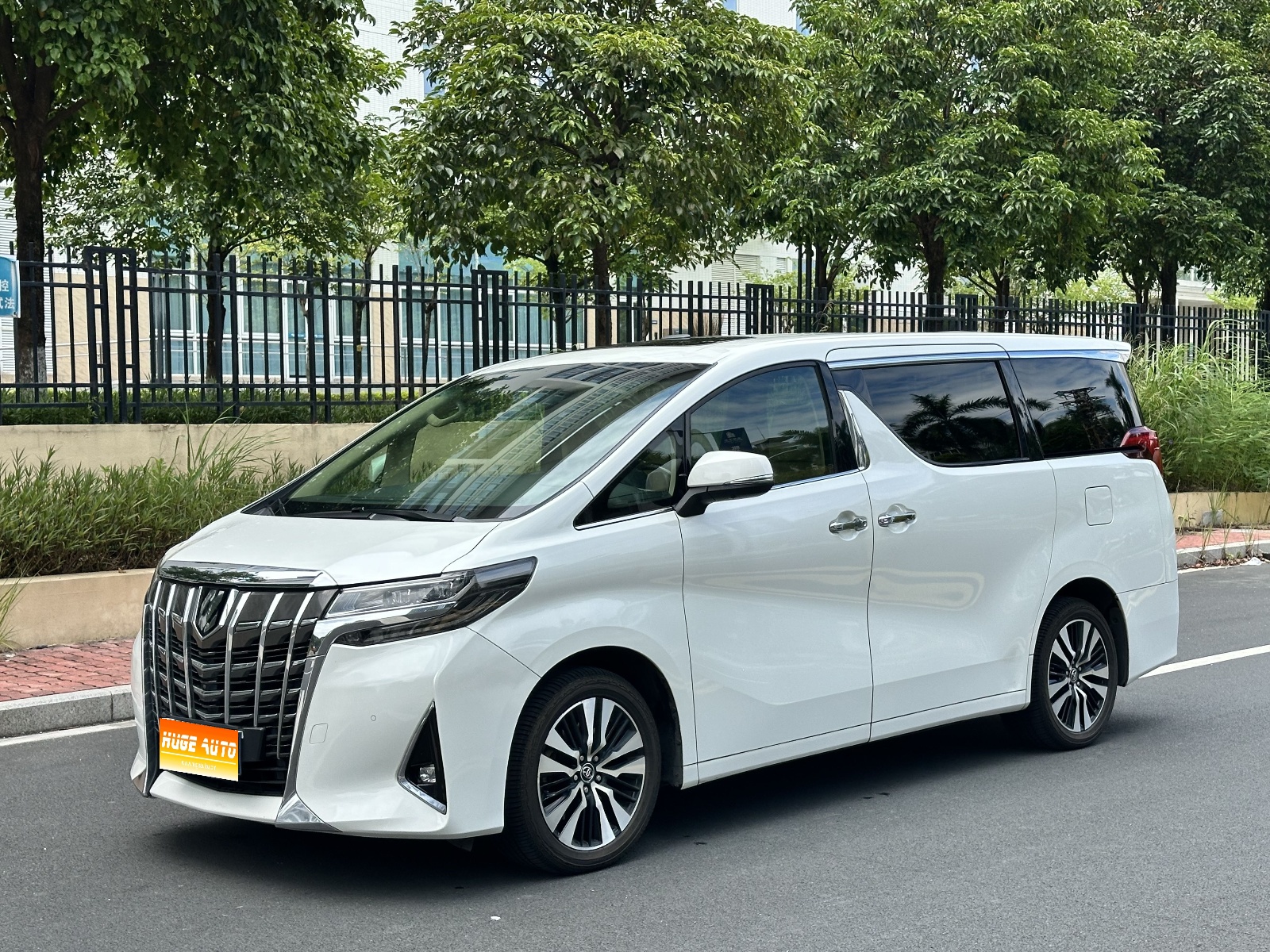 2018款 埃尔法 改款 3.5L 尊贵版