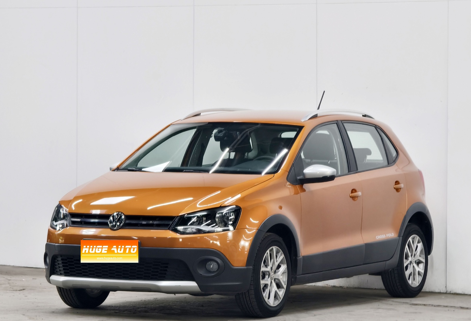 MY2016 POLO 1.4L Cross POLO  AT