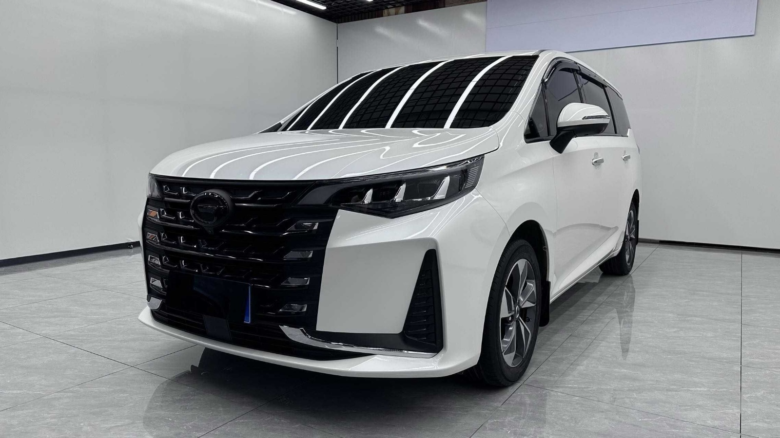 MY2021 Trumpchi M6 PRO 270T DCT Exclusive