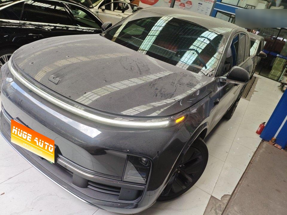 MY2023 Li L8 Pro