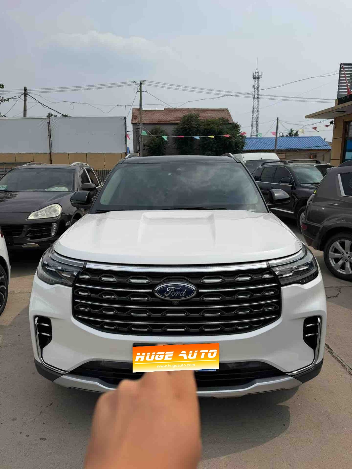 MY2020 Explorer EcoBoost 285 4WD Titanium 7-Seat 