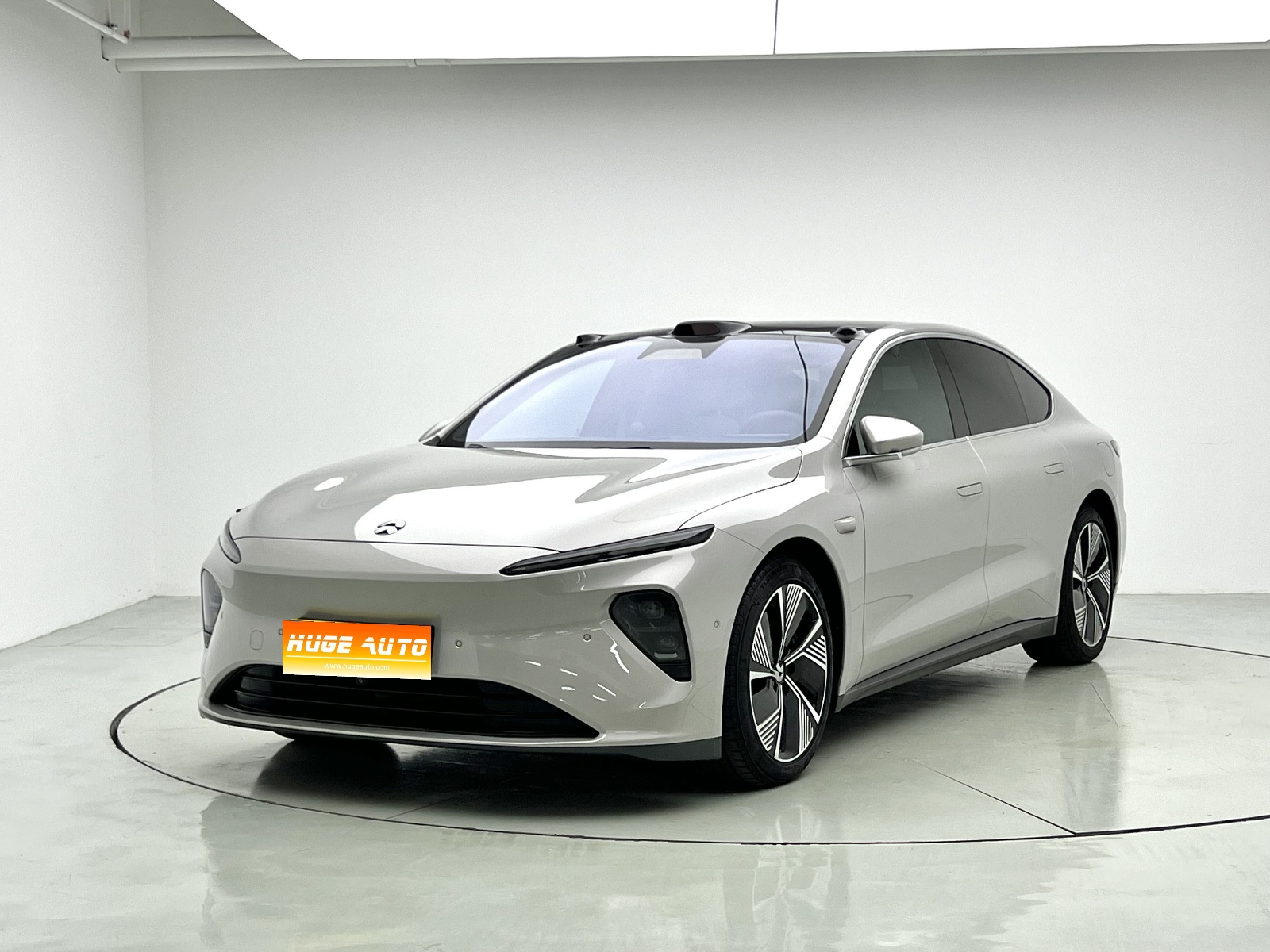 2022款 蔚来ET7 100kWh 首发版