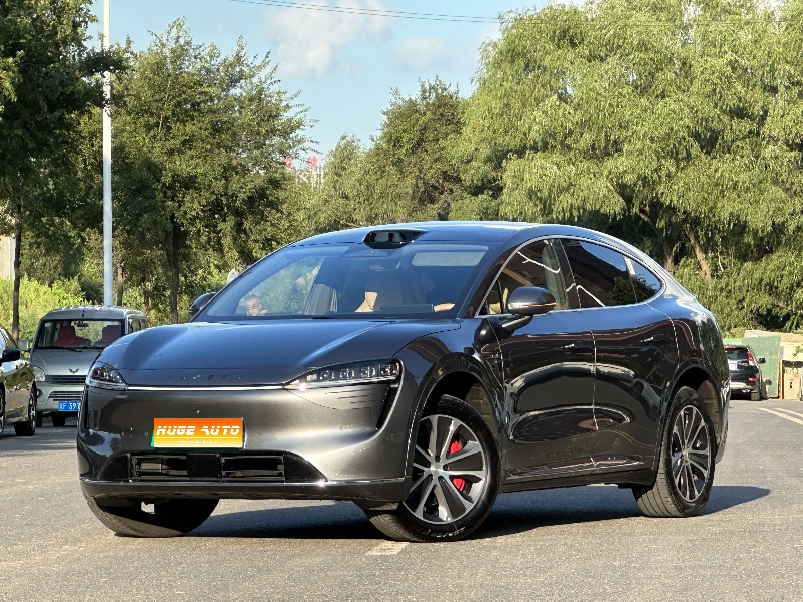 MY2024 LUXEED R7 BEV 736km Ultra