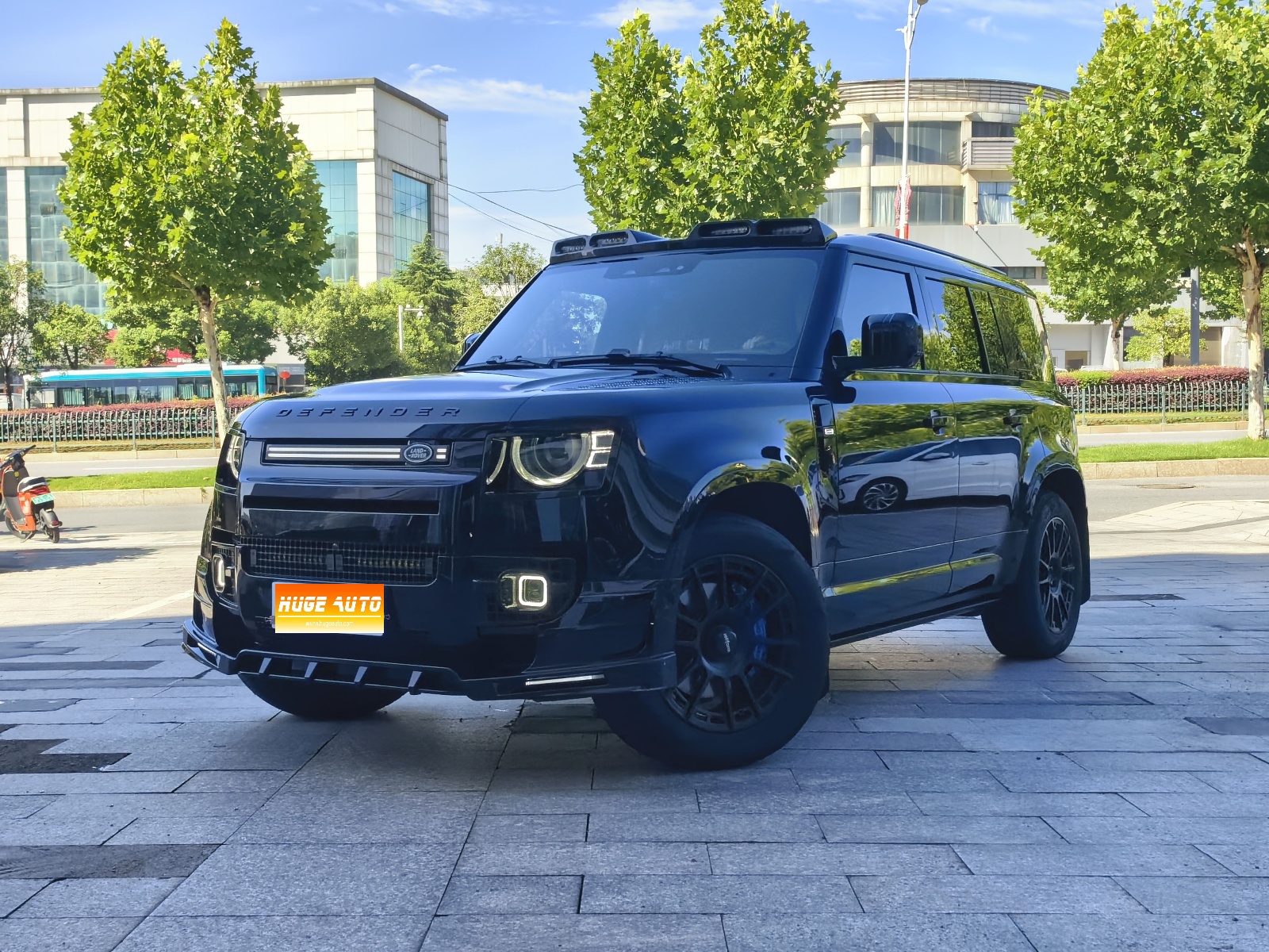 MY2023 Defender Facelift 110 3.0T P400 X-DYNAMIC HSE