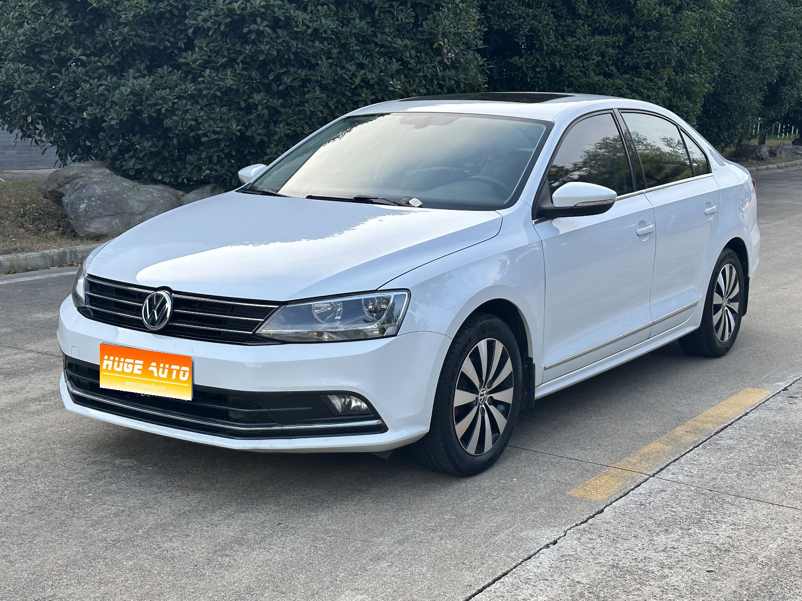 MY2018 Sagitar 1.6L AT Comfort Version 