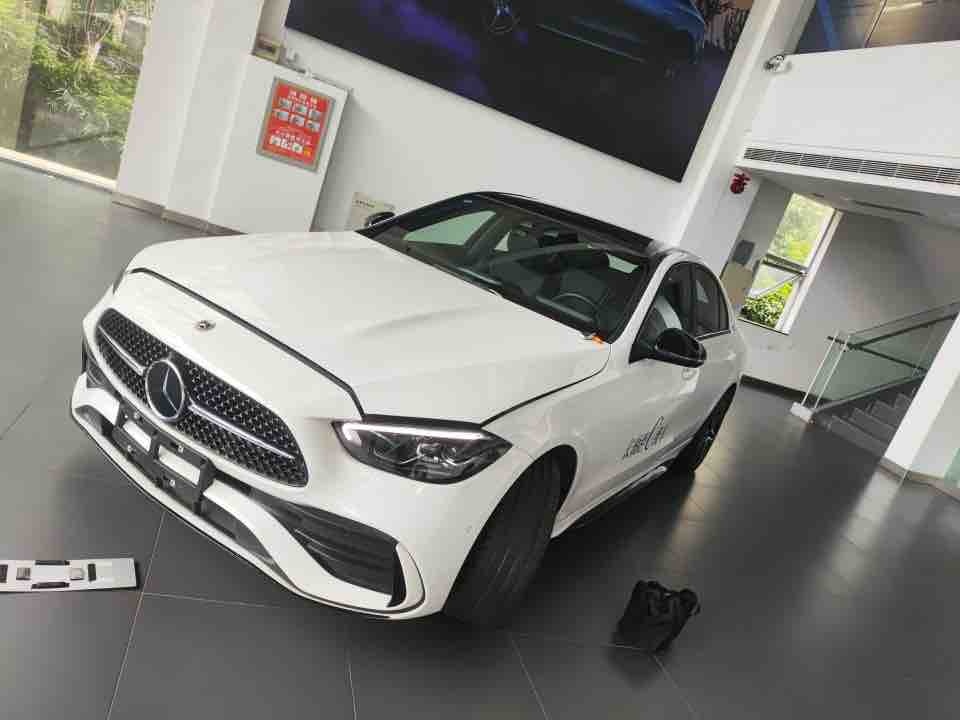 MY2024 Mercedes Benz C Class Facelift II C 260 L Dark night Sport
