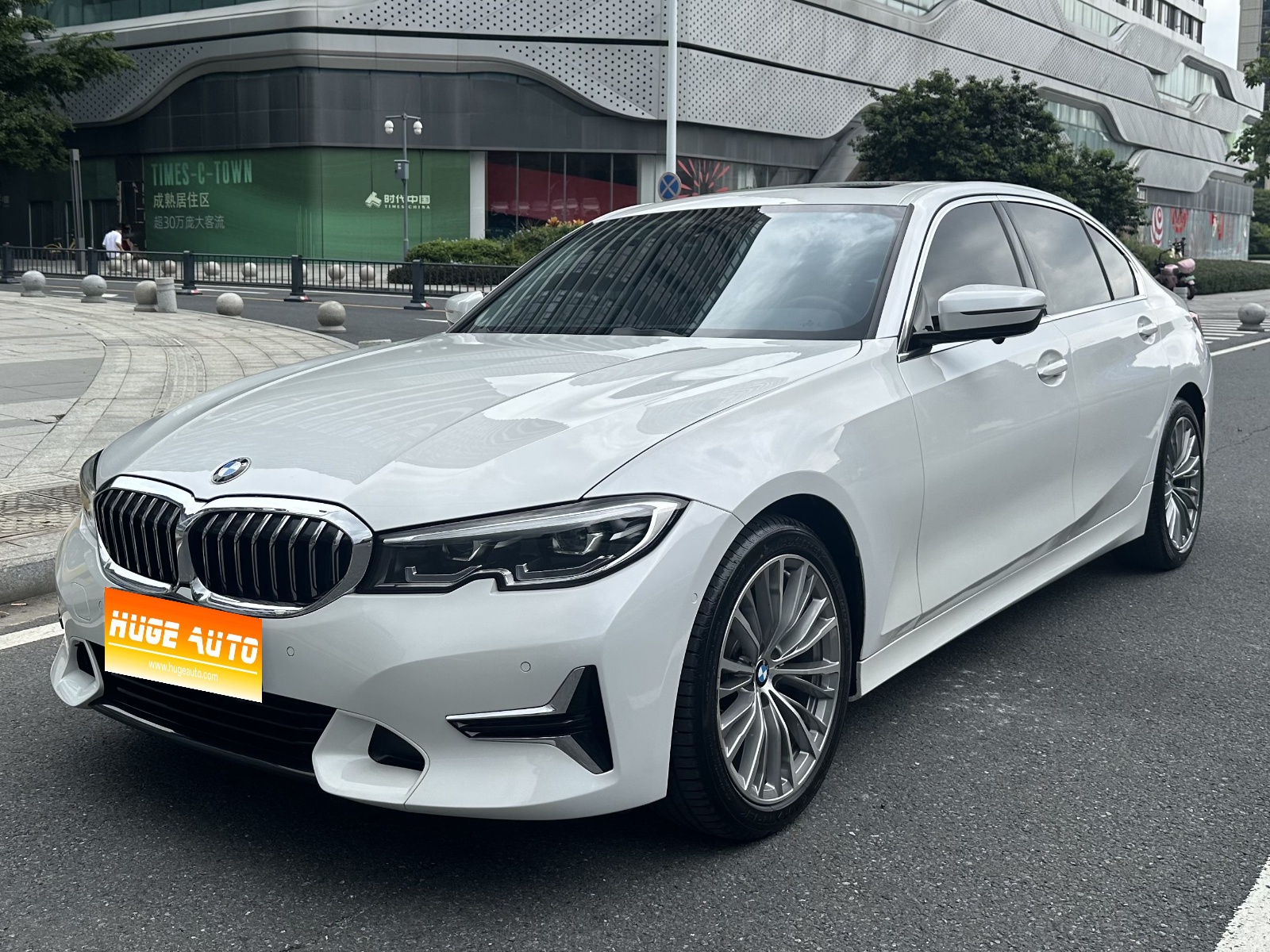 MY2020 BMW 3 Series 325Li First Edition