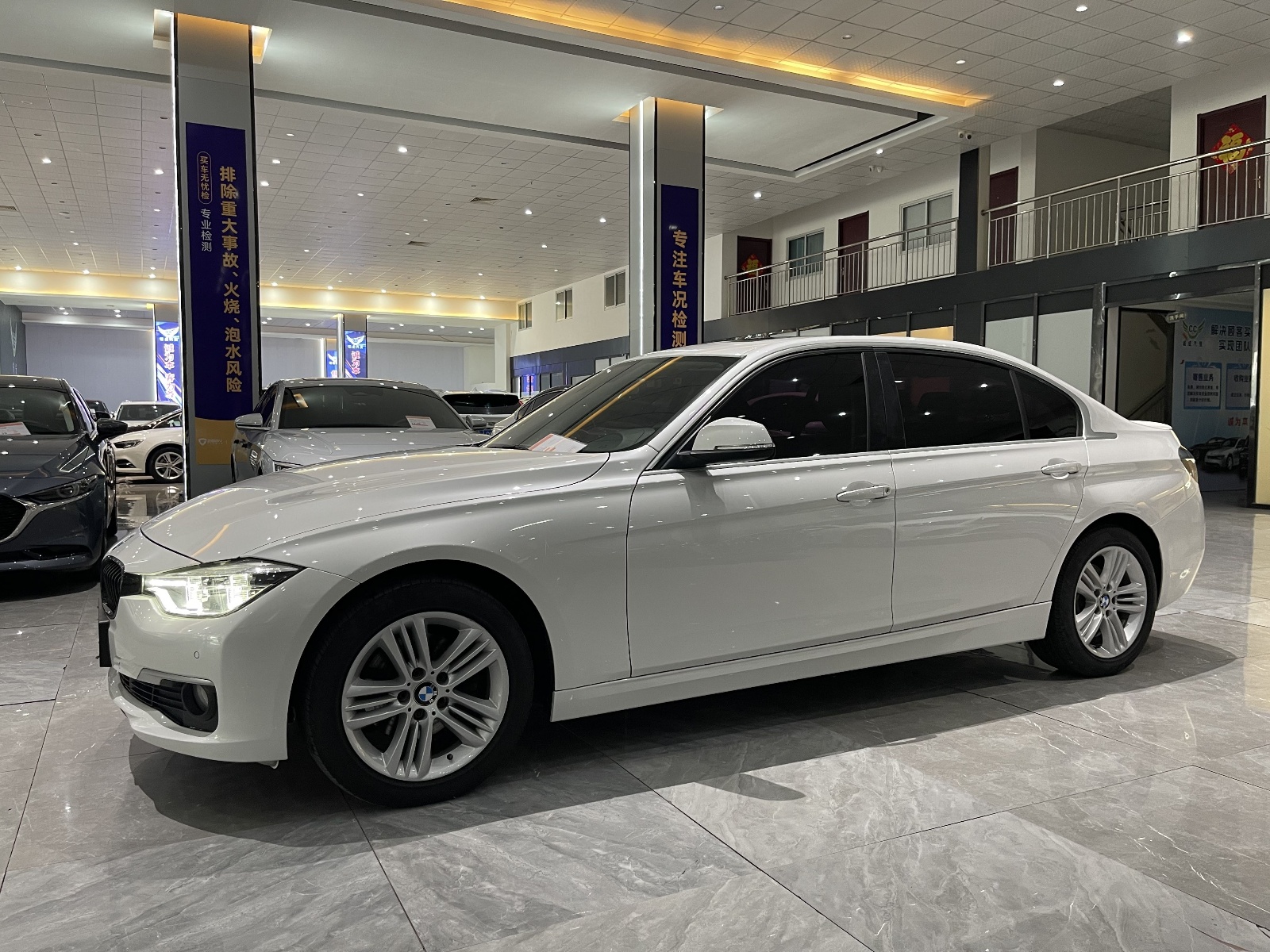 MY2018 BMW 3 Series 318Li