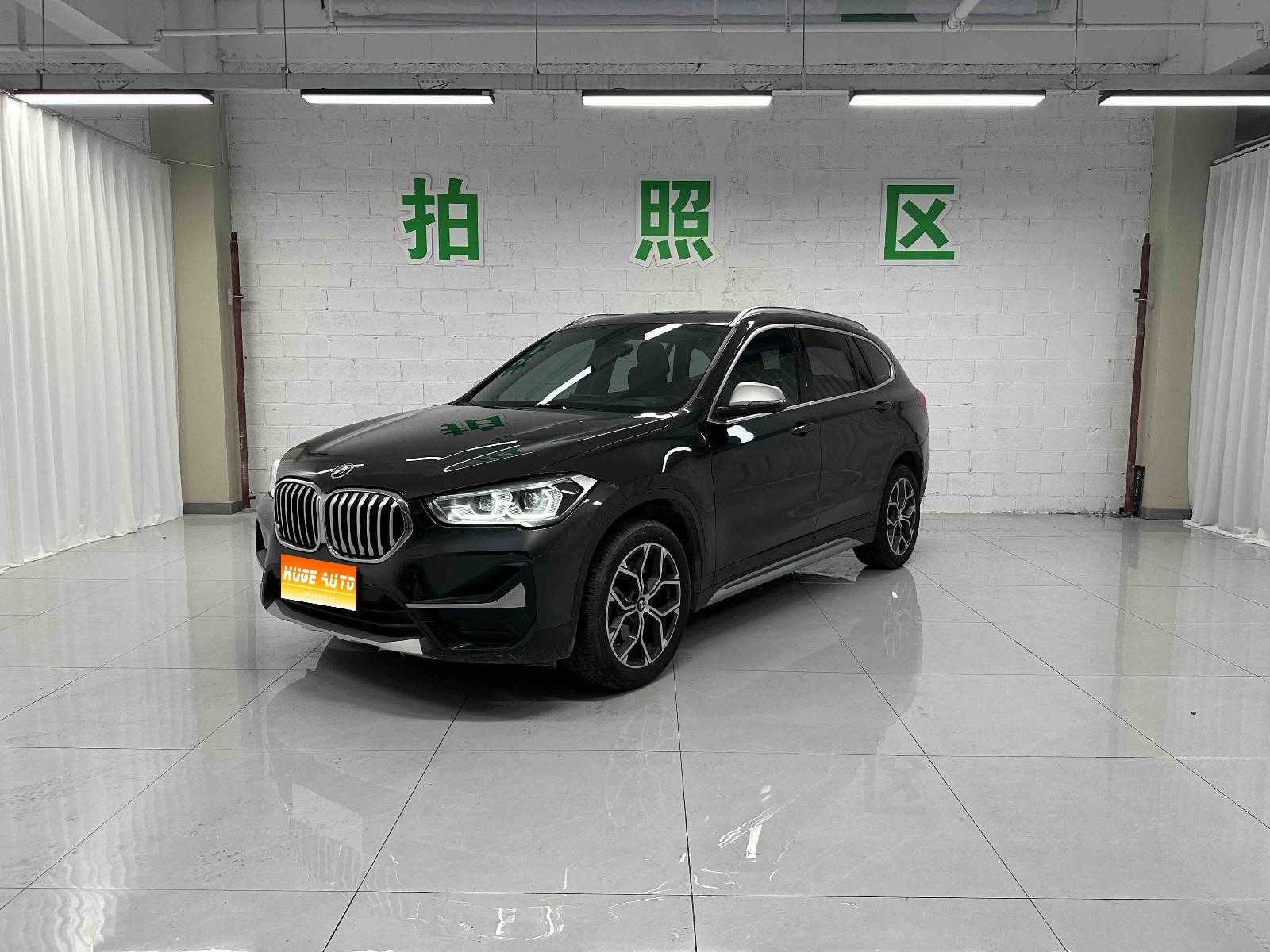 2022款 宝马X1 sDrive20Li 时尚型