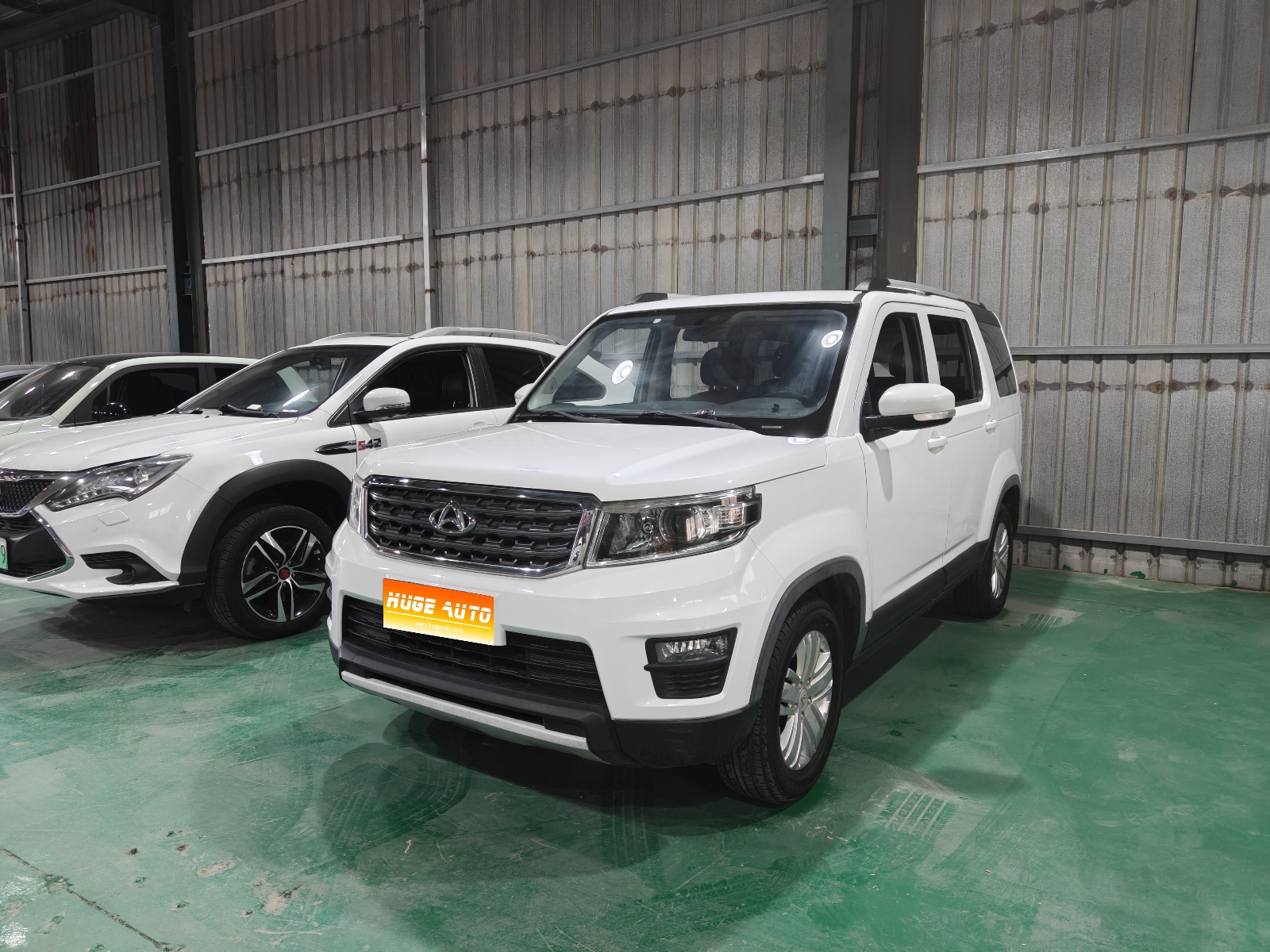 2019款 欧尚长行 1.5L 手动智联尊享型