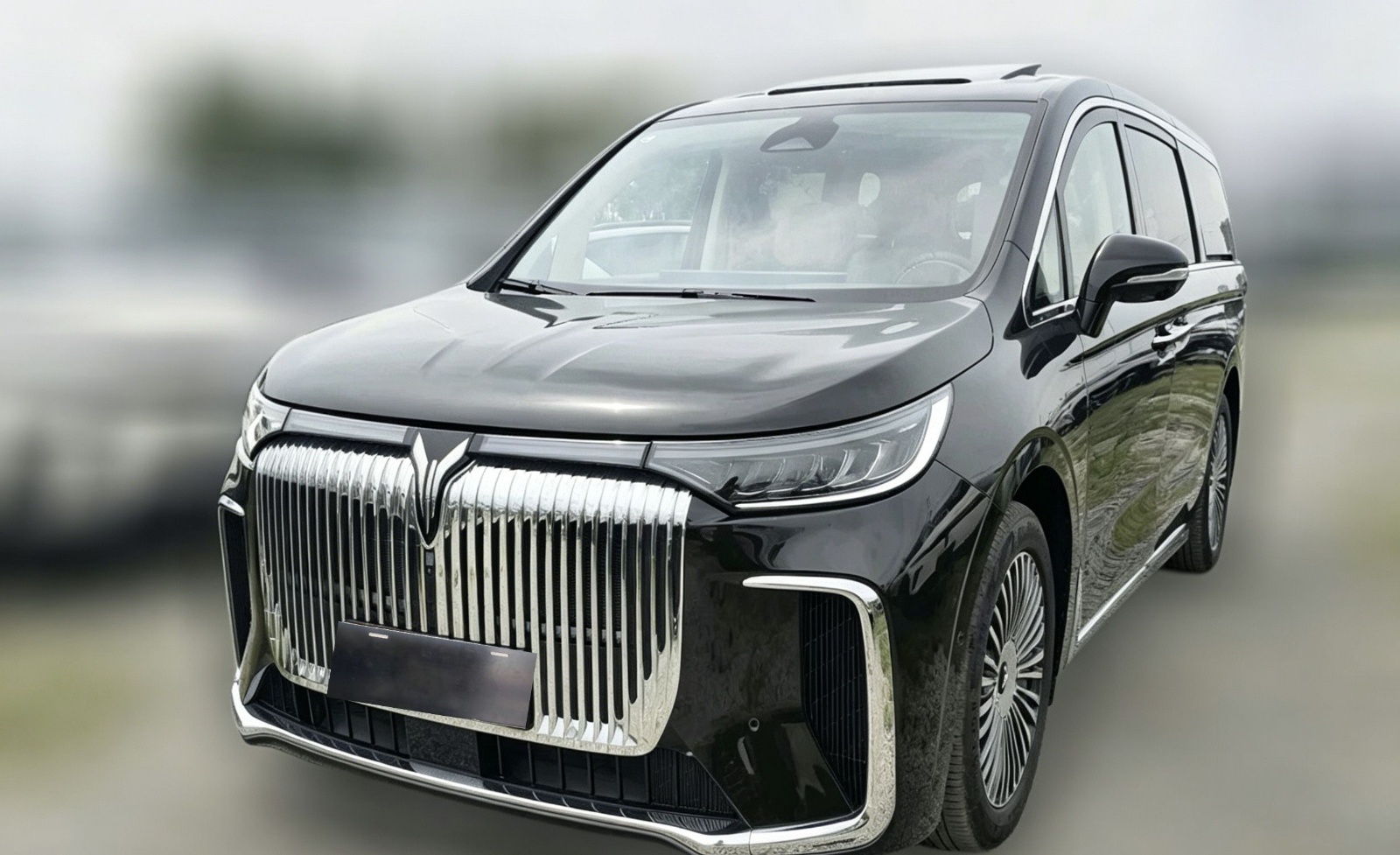 MY2025 VOYAH Dreamer PHEV 4WD Distinguished Kunpeng
