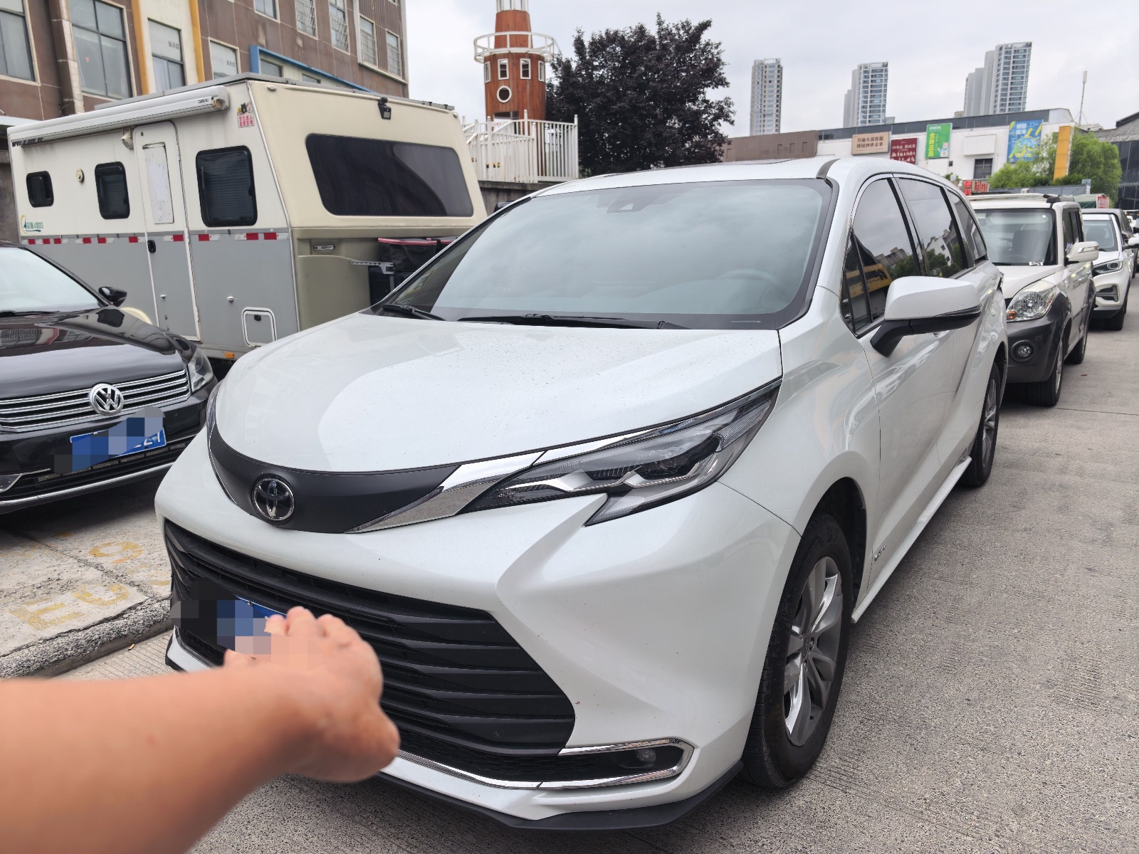 MY2024 SIENNA 2.5L Hybrid Comfort