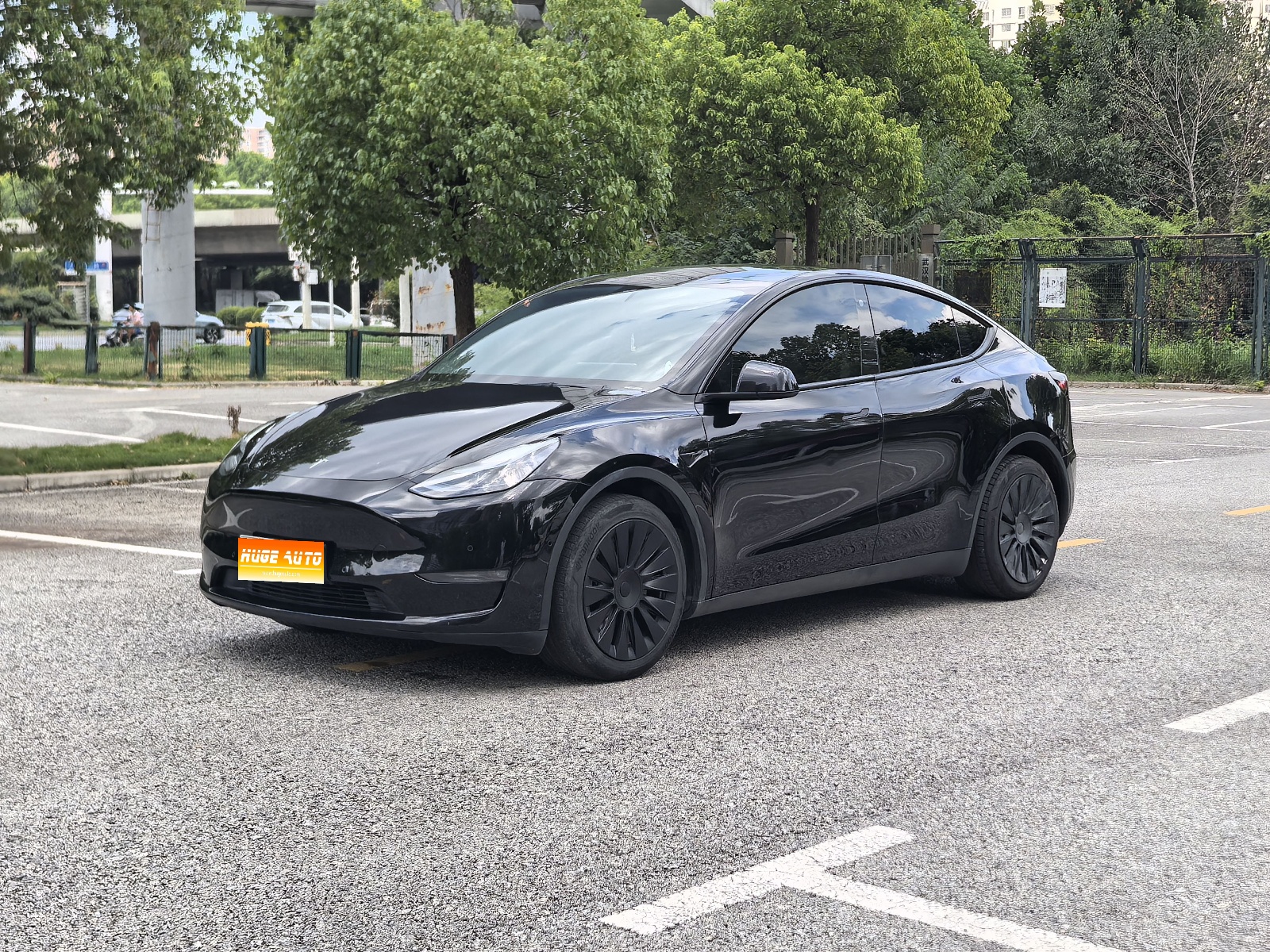 2021款 Model Y 标准续航后驱版