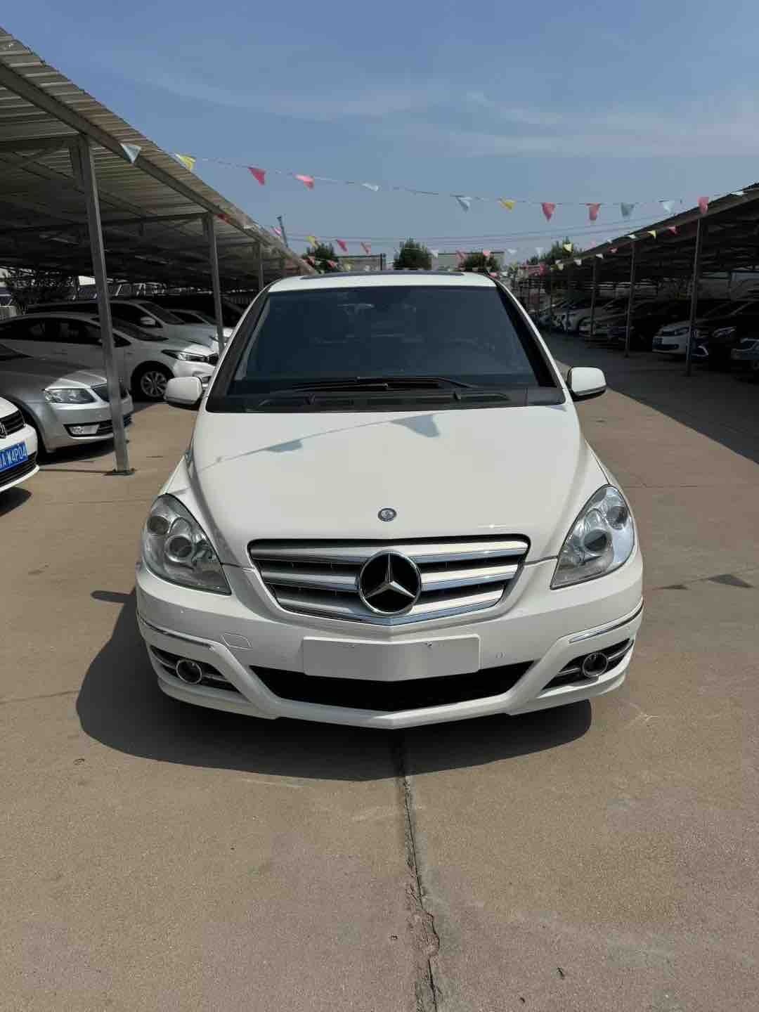 MY2012  Mercedes Benz  B Class  B 200