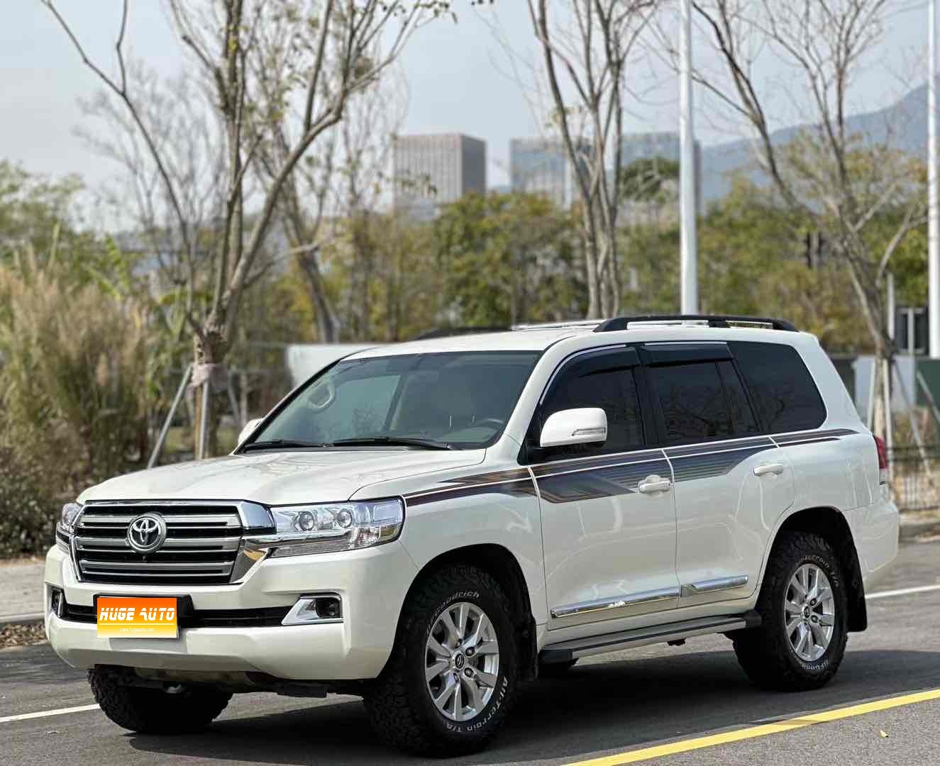 2015款 兰德酷路泽(进口) 4.0L V6 中东限量版