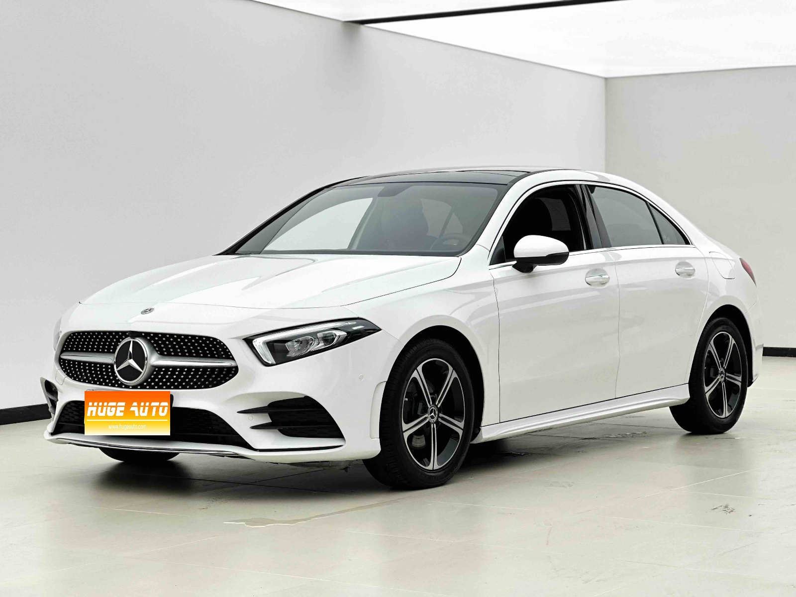 MY2022 Mercedes Benz A Class 200 L Sport Sedan Fashion Version