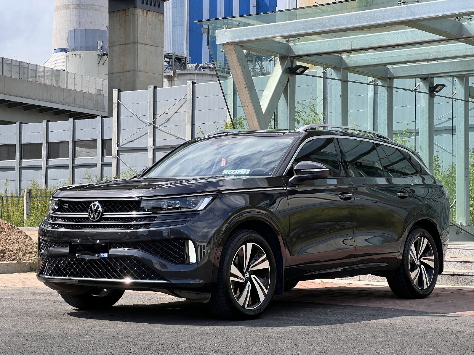 MY2023 Tavendo 380TSI 4WD R-Line Xunyou