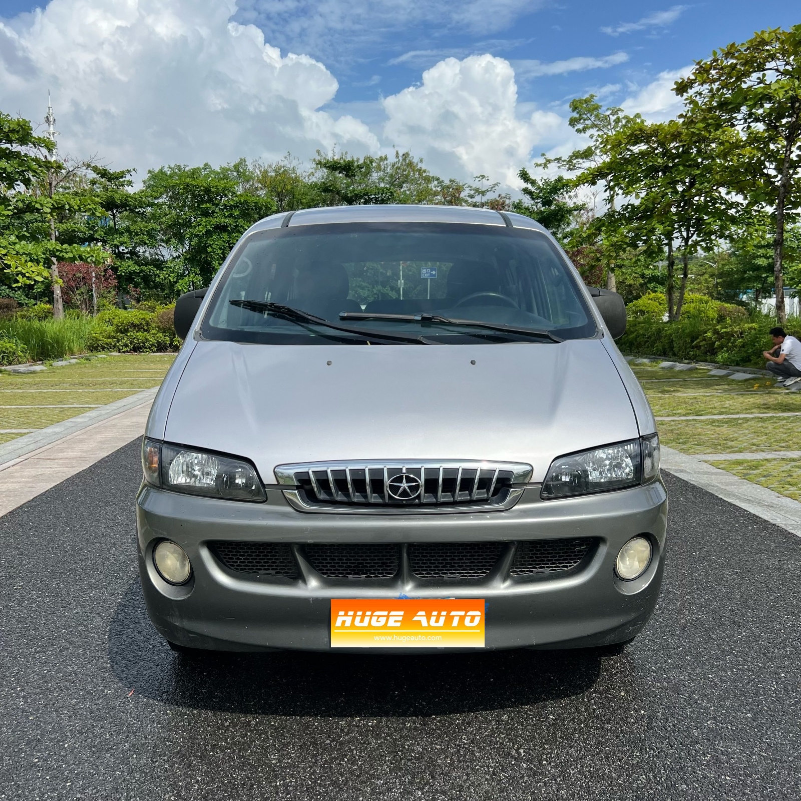 MY2015 Refine 2.0L Shuttle Petrol Long Wheelbase Standard Version HFC4GA3-3D